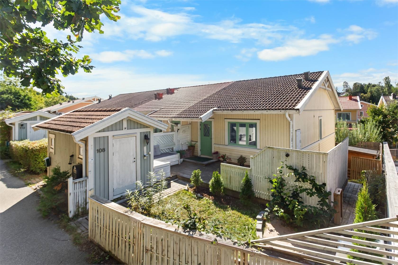 4 rum Radhus på Aspenvägen 108 Tumba Botkyrka kommun - bild 2