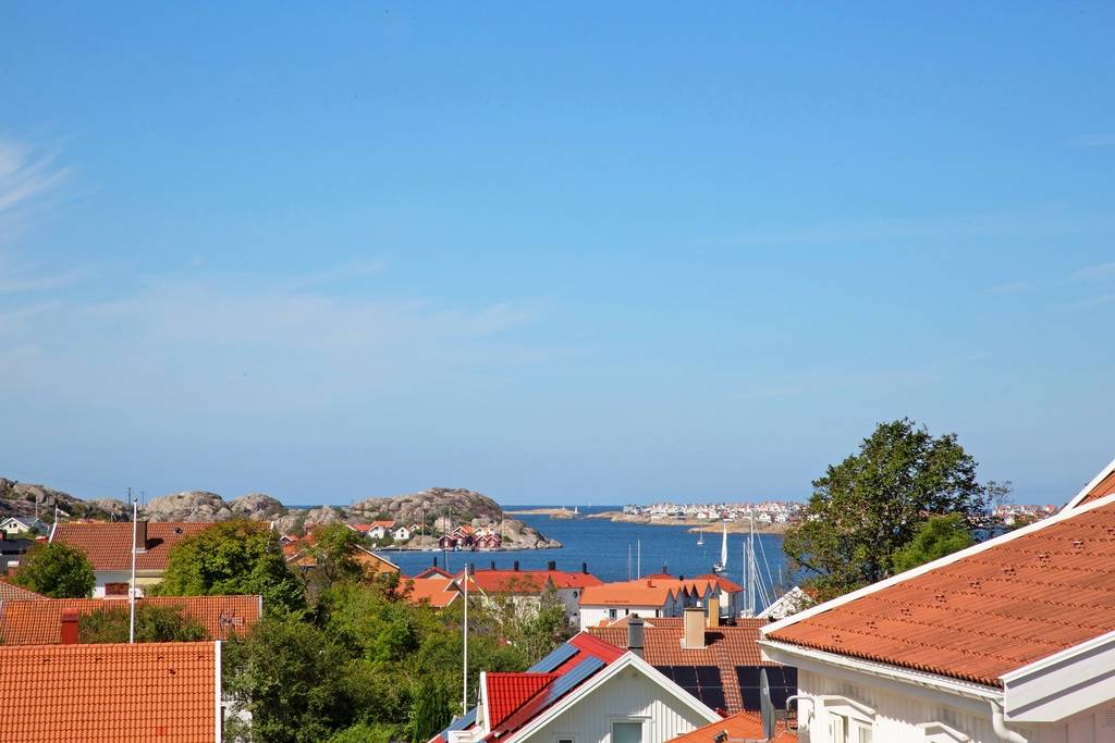 7 rum Vinterbonat fritidshus på Kyrkvägen 21 Rönnäng Tjörns kommun - bild 36