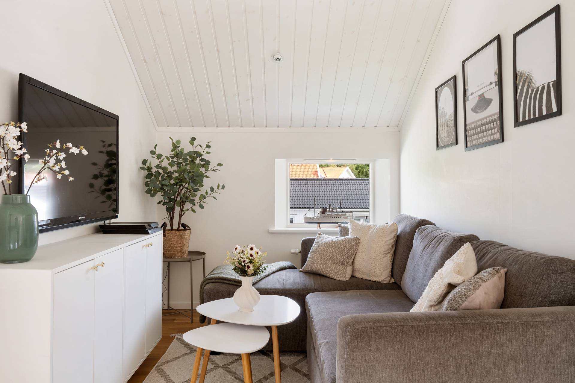 5 rum Vinterbonat fritidshus på John Månssons väg 20 Tanumstrand Tanums kommun - bild 33