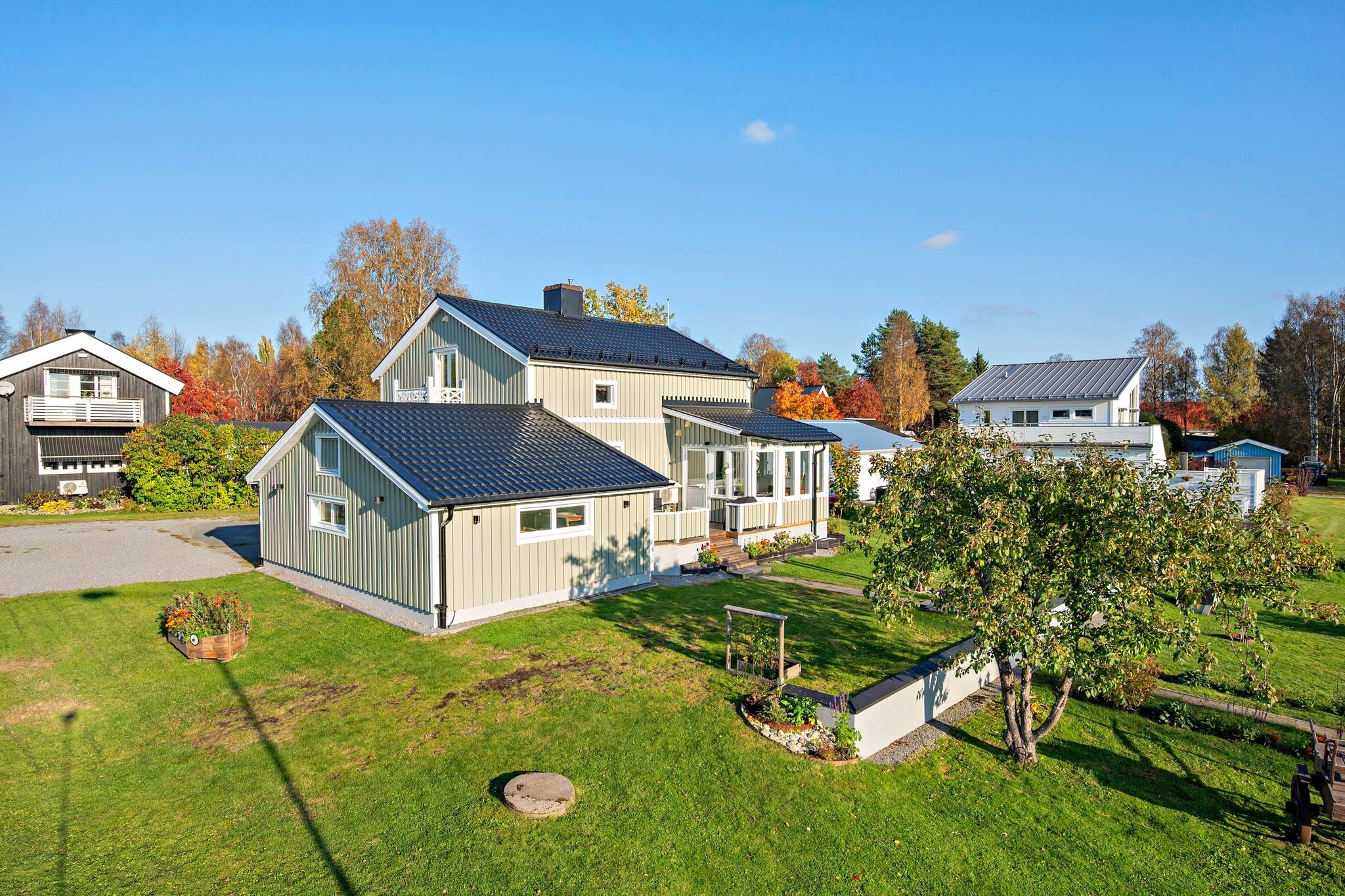 132 m² Villa på Södra Hällgrensvägen 12 Ursviken Skellefteå kommun - bild 2