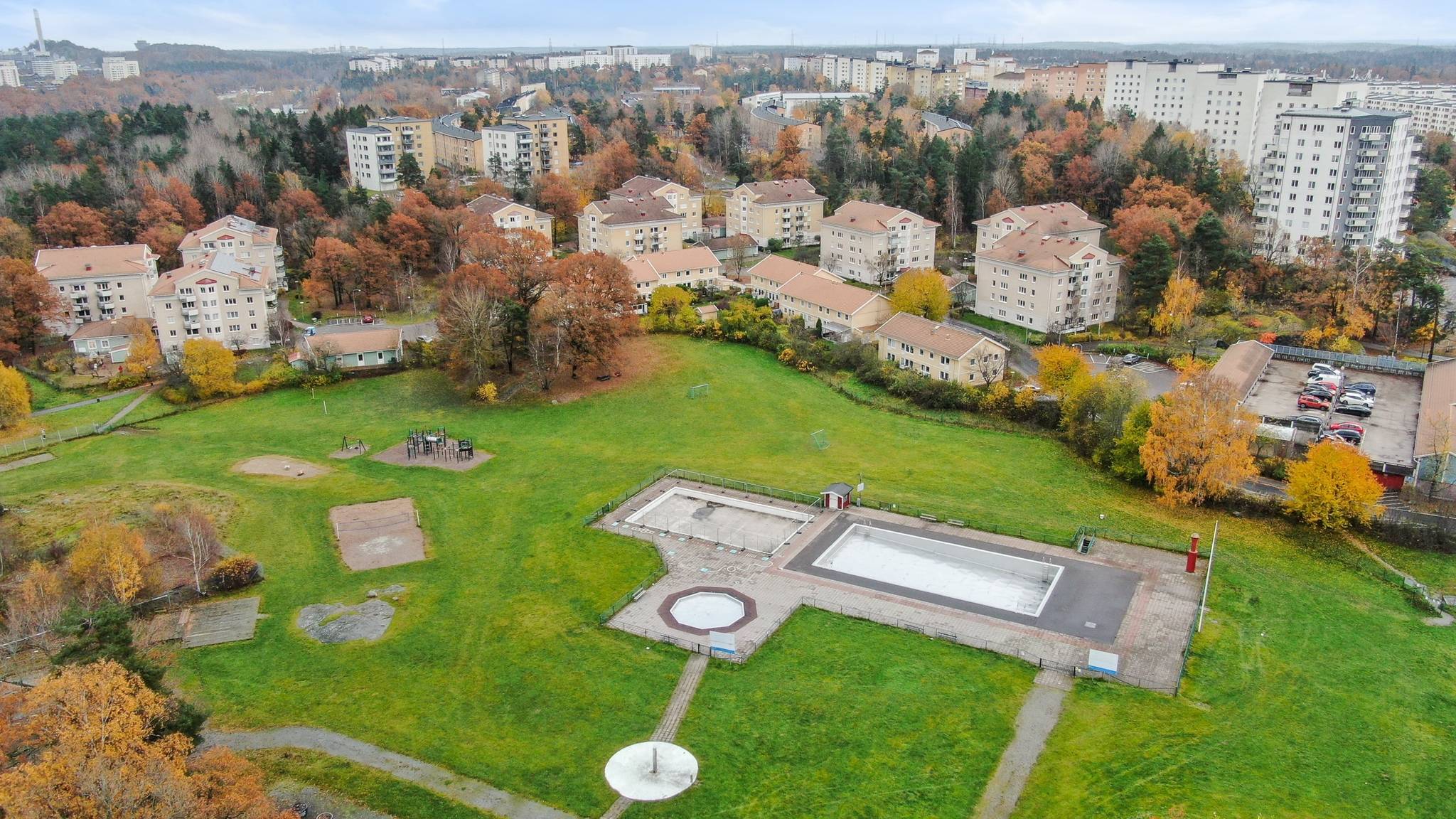 5 rum Radhus på Lillhagsvägen 15 Älvsjöbadet Stockholms kommun - bild 27