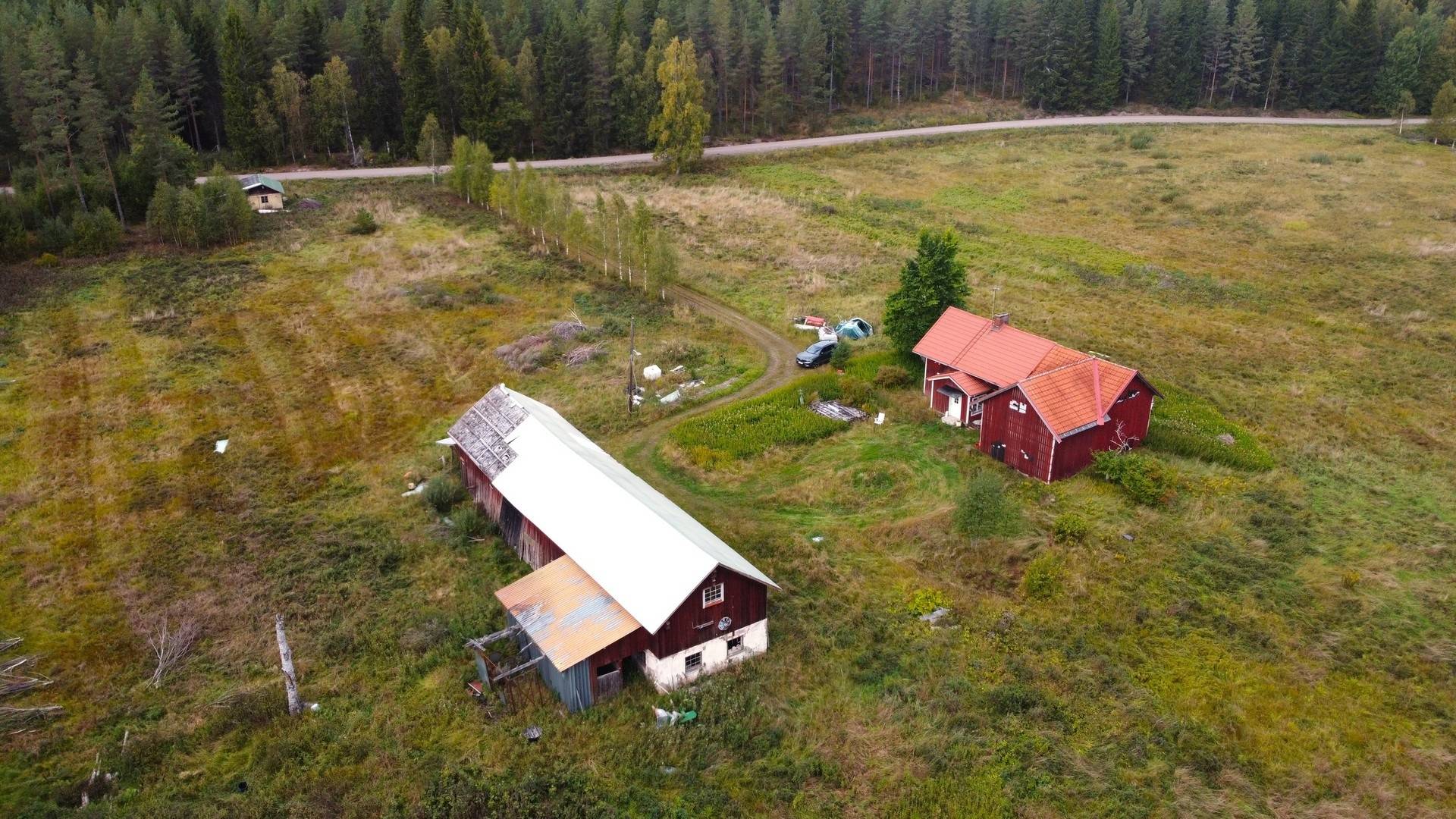 Gård med jordbruk på Snårbotten Gärdet Laggartorp Storfors kommun - bild 2