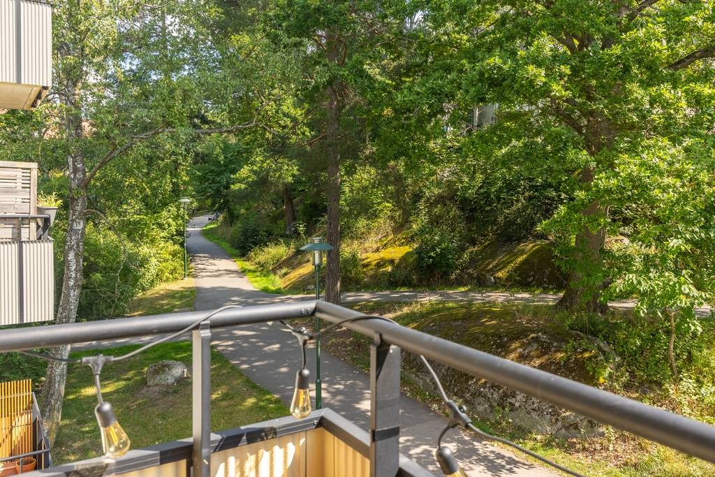 3 rum Lägenhet på Harpsundsvägen 41 Högdalen Stockholms kommun - bild 10