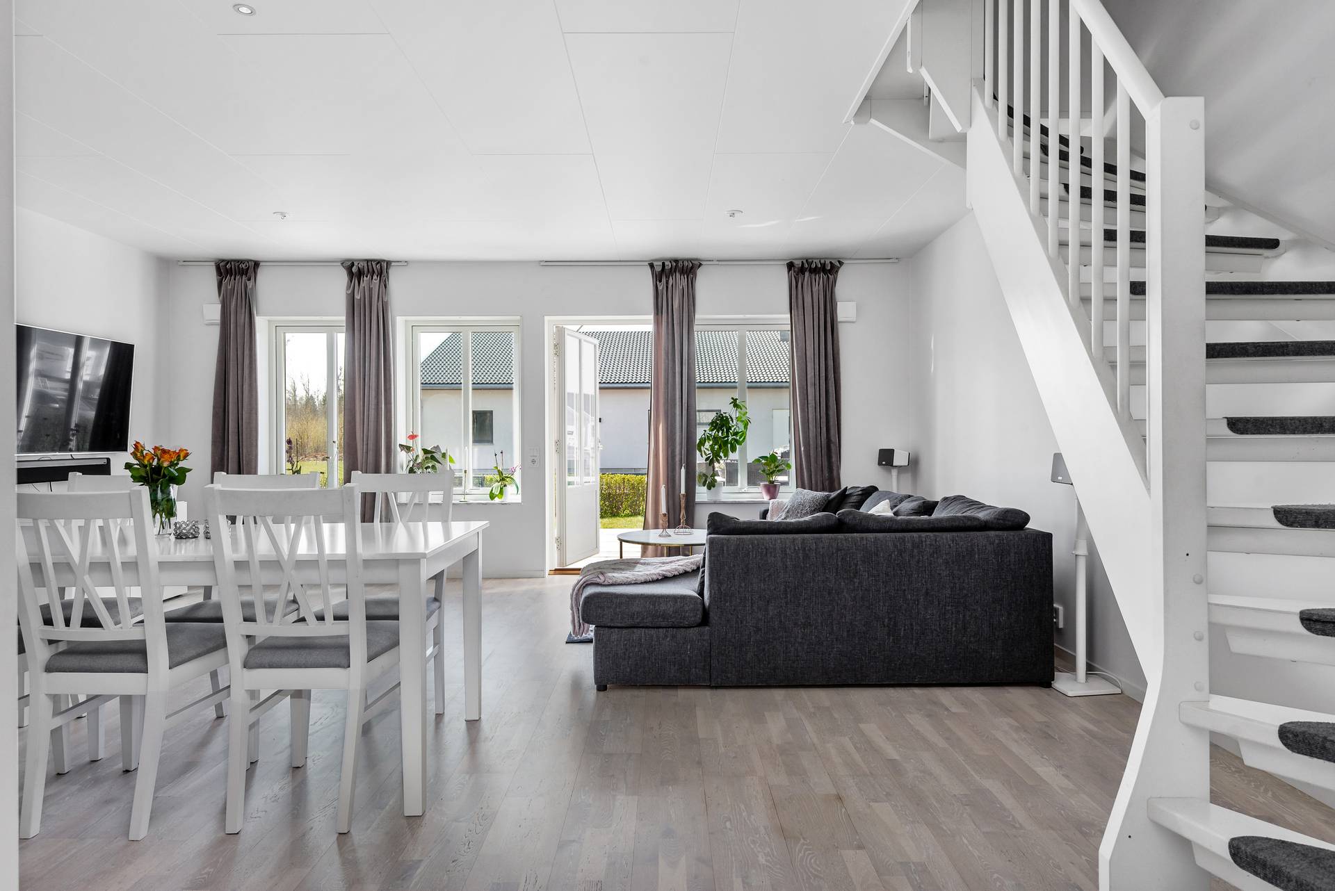 4 rum Radhus på Porfyrvägen 11C Bråstorp Motala kommun - bild 5