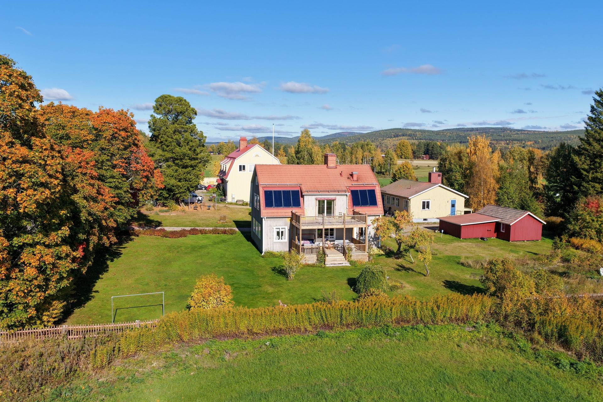 8 rum Villa på Undersvik 9052 Vallsta Bollnäs kommun - bild 2