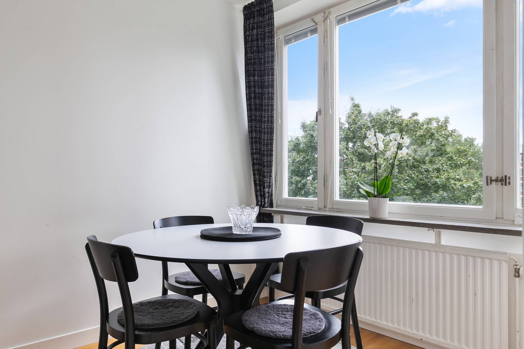 3 rum Lägenhet på Larsbodavägen 53 Farsta - Centrum Stockholms kommun - bild 8