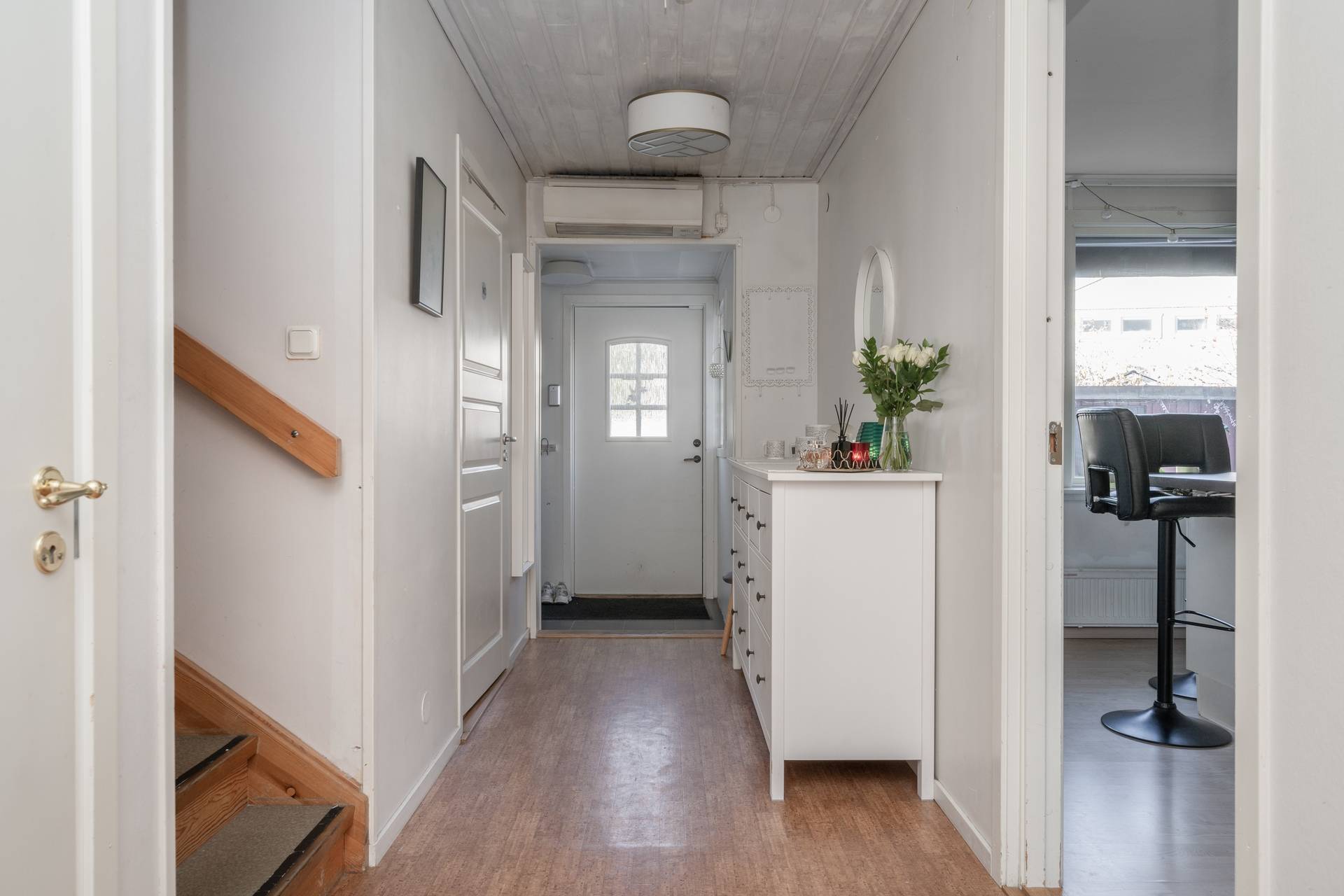 5 rum Kedjehus på Blomsterkungsvägen 181 Hässelby Norra Villastad Stockholms kommun - bild 9