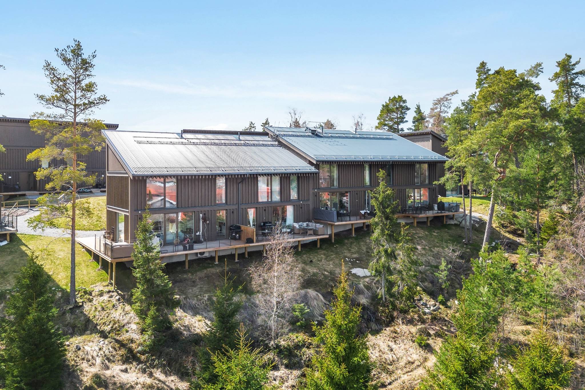 4 rum Parhus på ÅKERHIELMS VÄG 49B Valsjöskogen Margretelund Österåkers kommun - bild 3