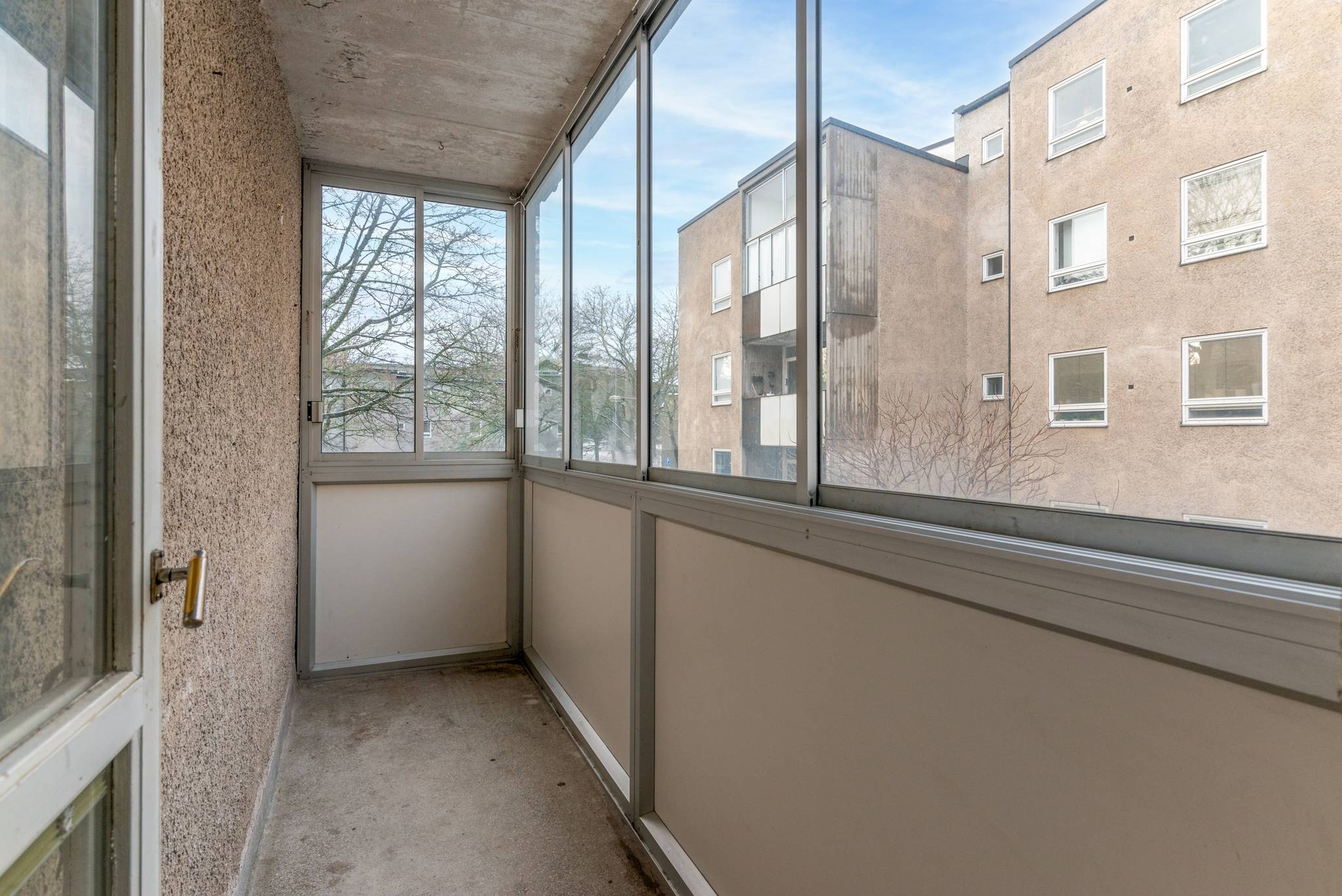 1 rum Lägenhet på Duvedsvägen 17 Vällingby Stockholms kommun - bild 2