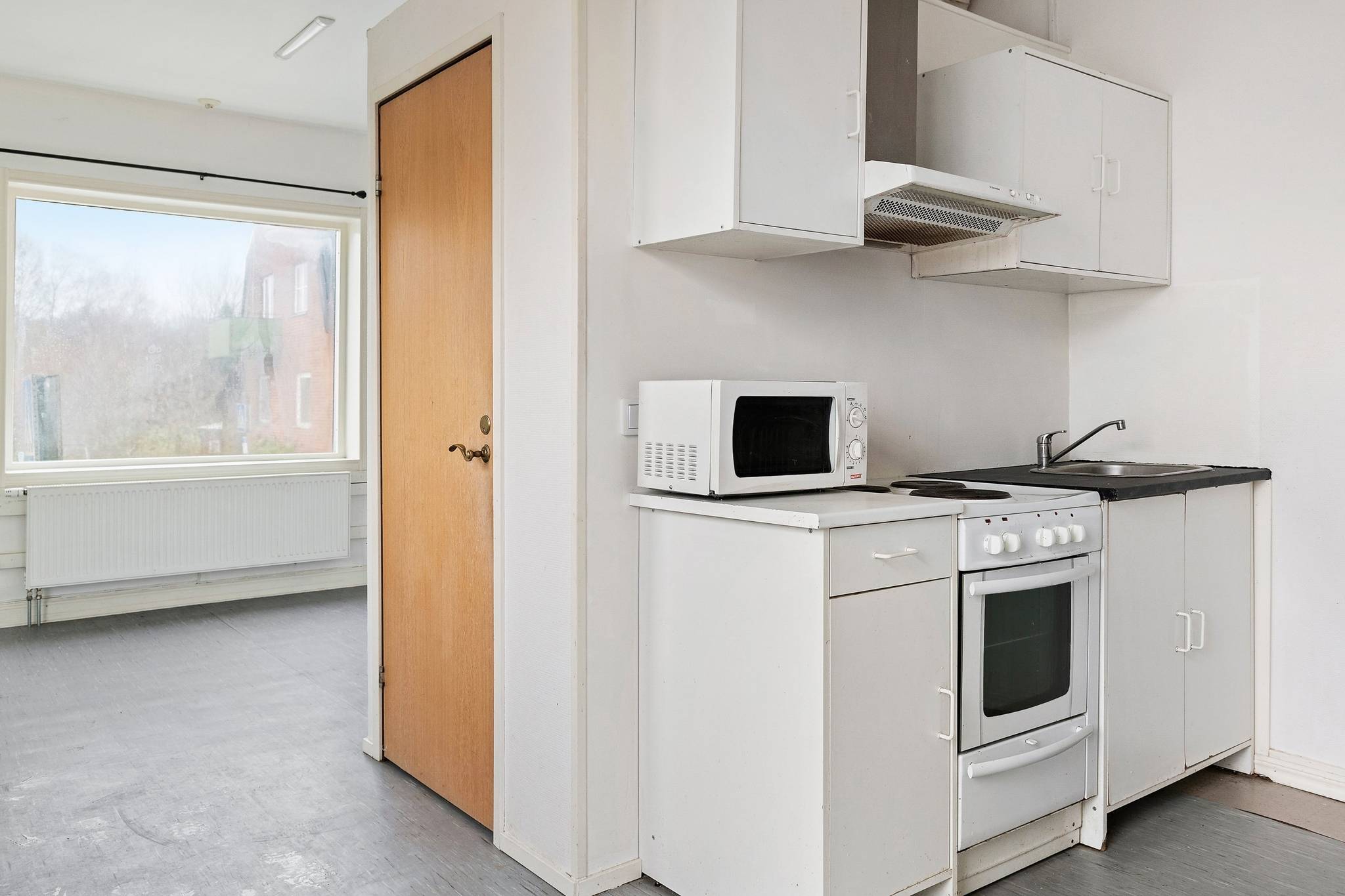 8 rum Villa på Storgatan 37A Glimåkra Östra Göinge kommun - bild 11