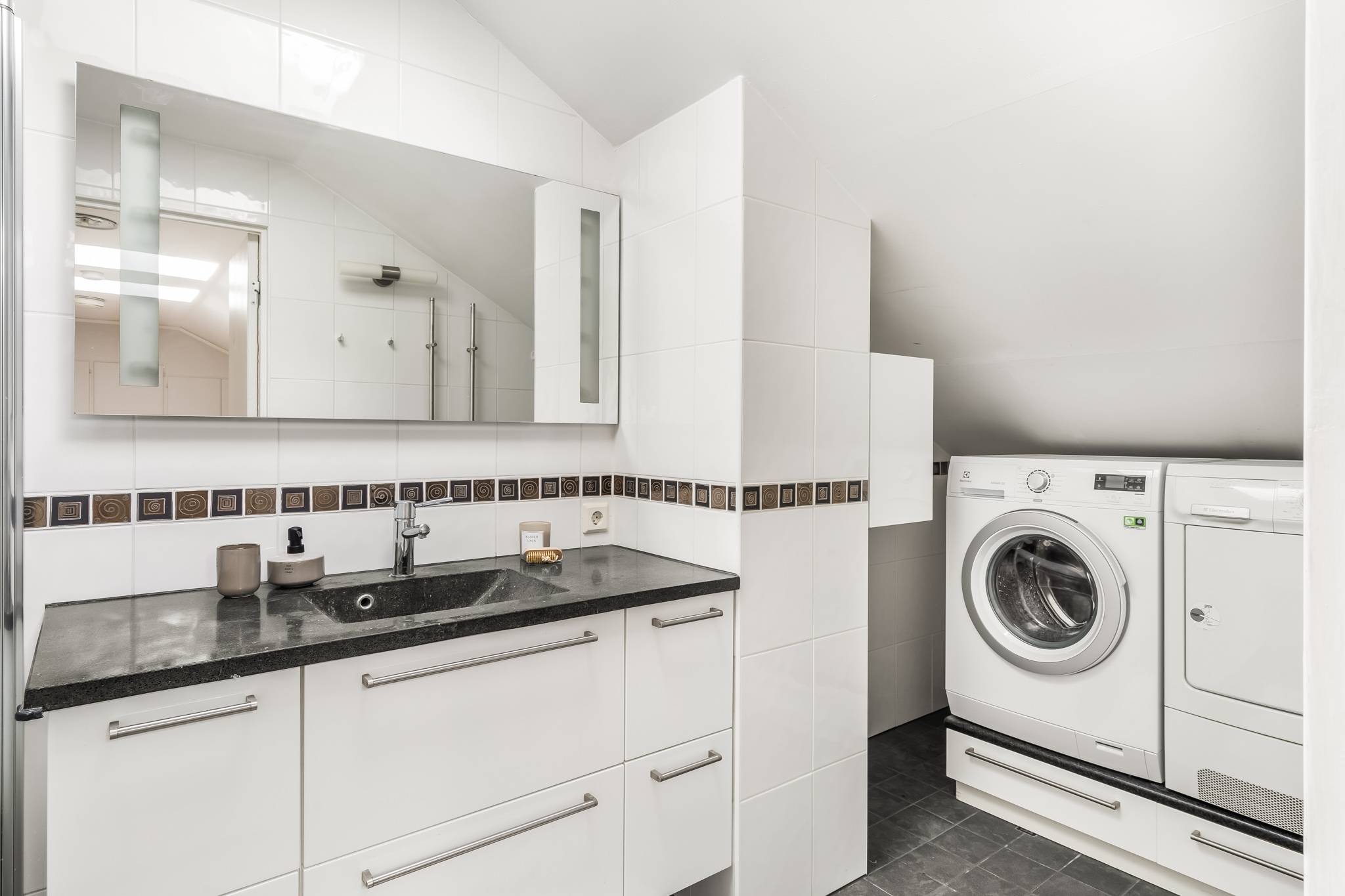 5 rum Radhus på Bergvägen 58 Rickeby Vallentuna kommun - bild 34