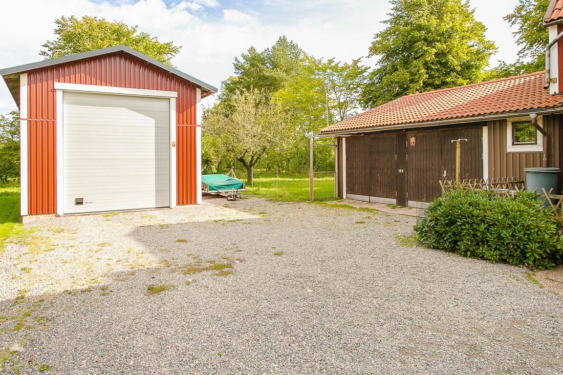 8 rum Villa på Karl Johansvägen 17 Norra Härene Lidköpings kommun - bild 41