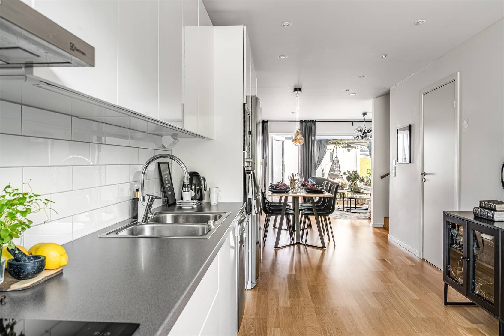 4 rum Radhus på Ekgårdsvägen 28A Södertälje kommun - bild 11