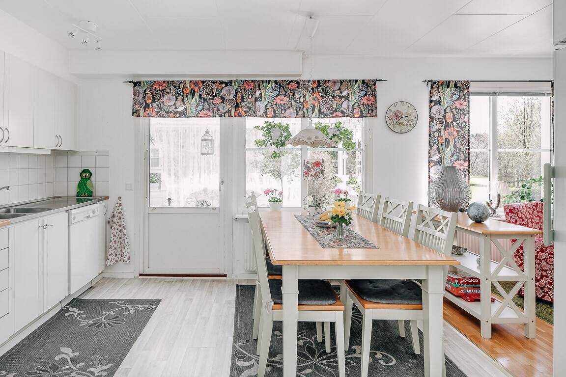 4 rum Parhus på Sjövägen 13 B Lerdala Skövde kommun - bild 13