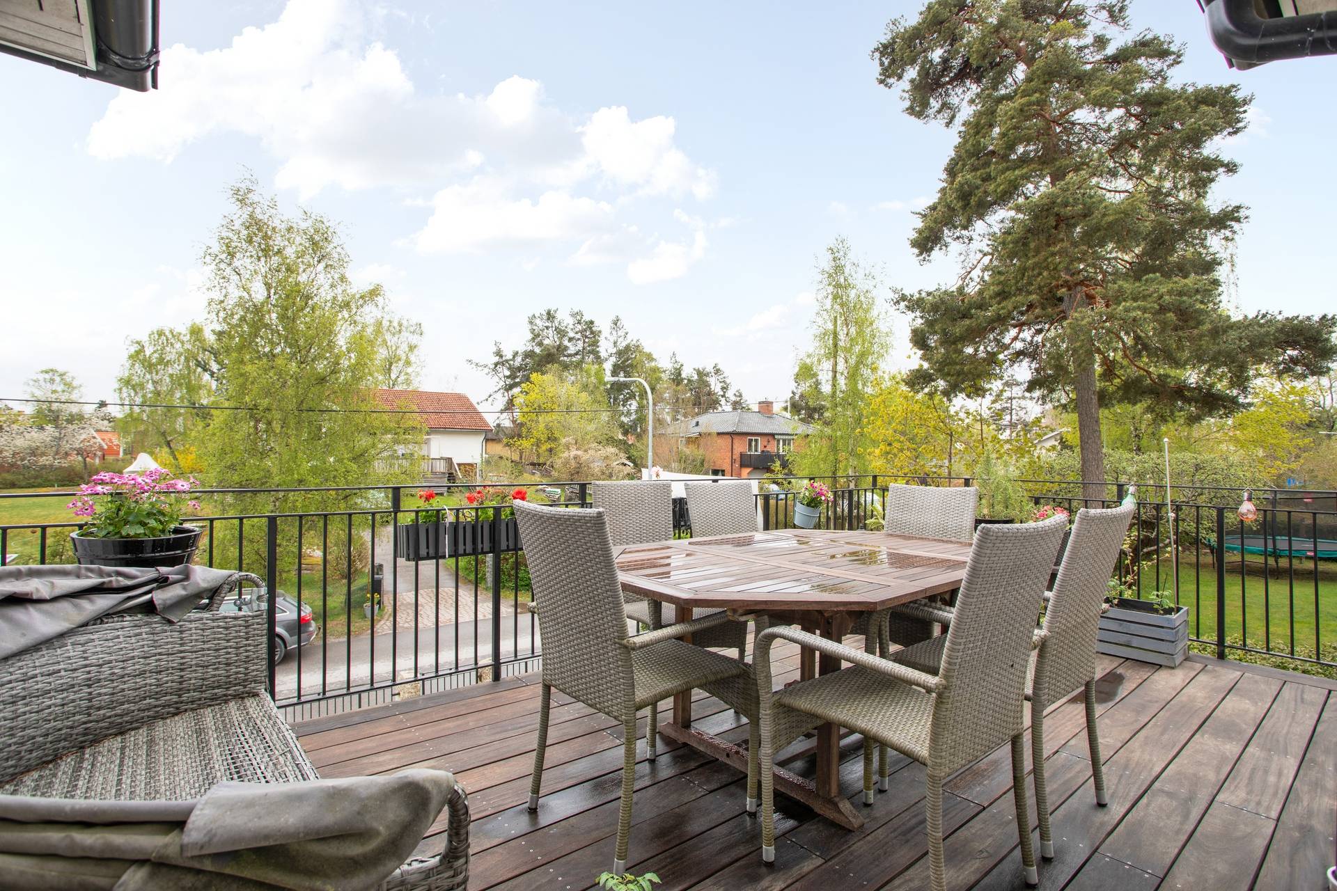 9 rum villa på Lövdalsvägen 33 Björknäs, Nacka kommun - bild 2