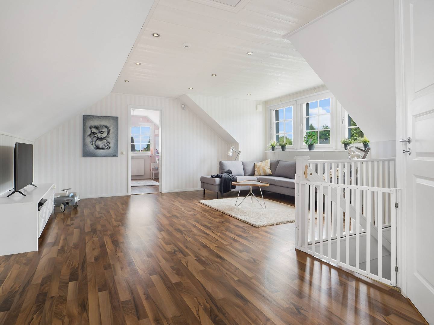 7 rum Villa på Solgatan 1 Ängshagen Sala kommun - bild 22