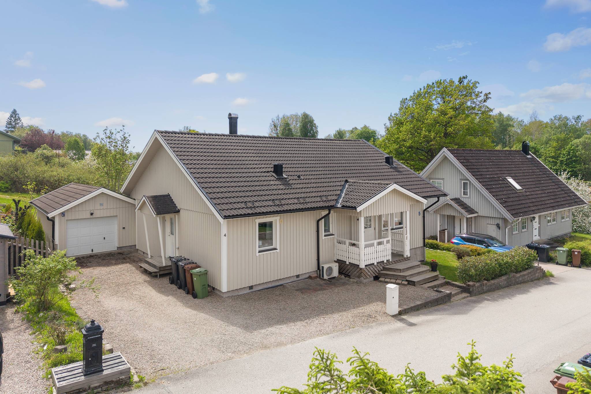 5 rum villa på Lundbackevägen 4 Lilla Edet Centrum, Lilla Edets kommun - bild 1