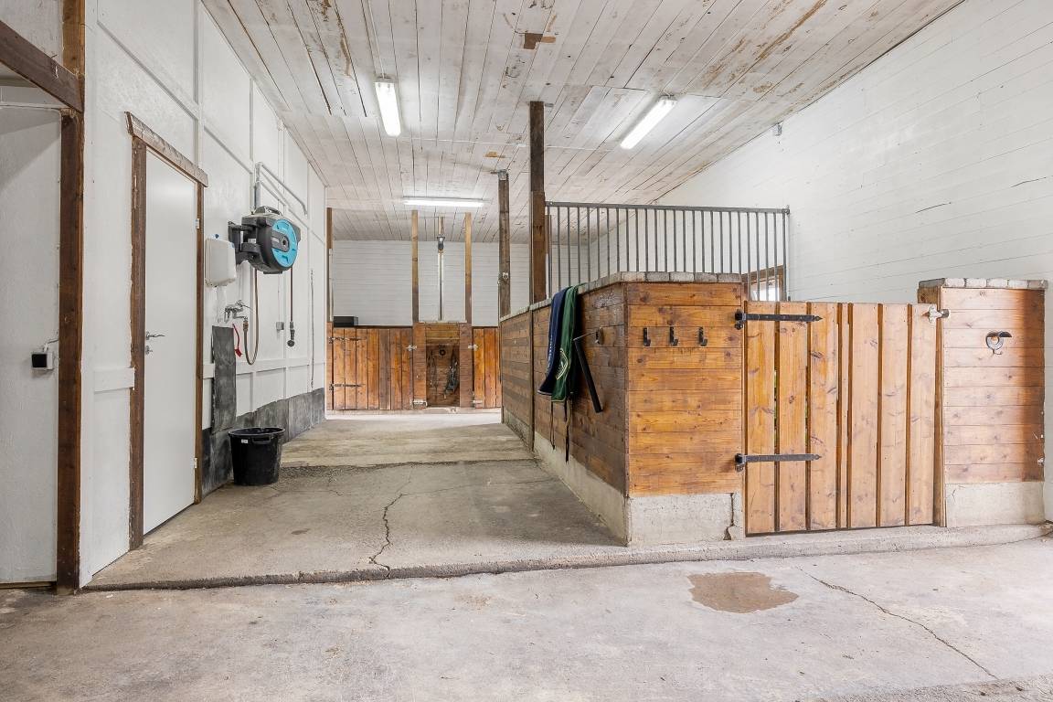 9 rum Gård utan jordbruk på Boglösa Svallby 5 Enköping Enköpings kommun - bild 60