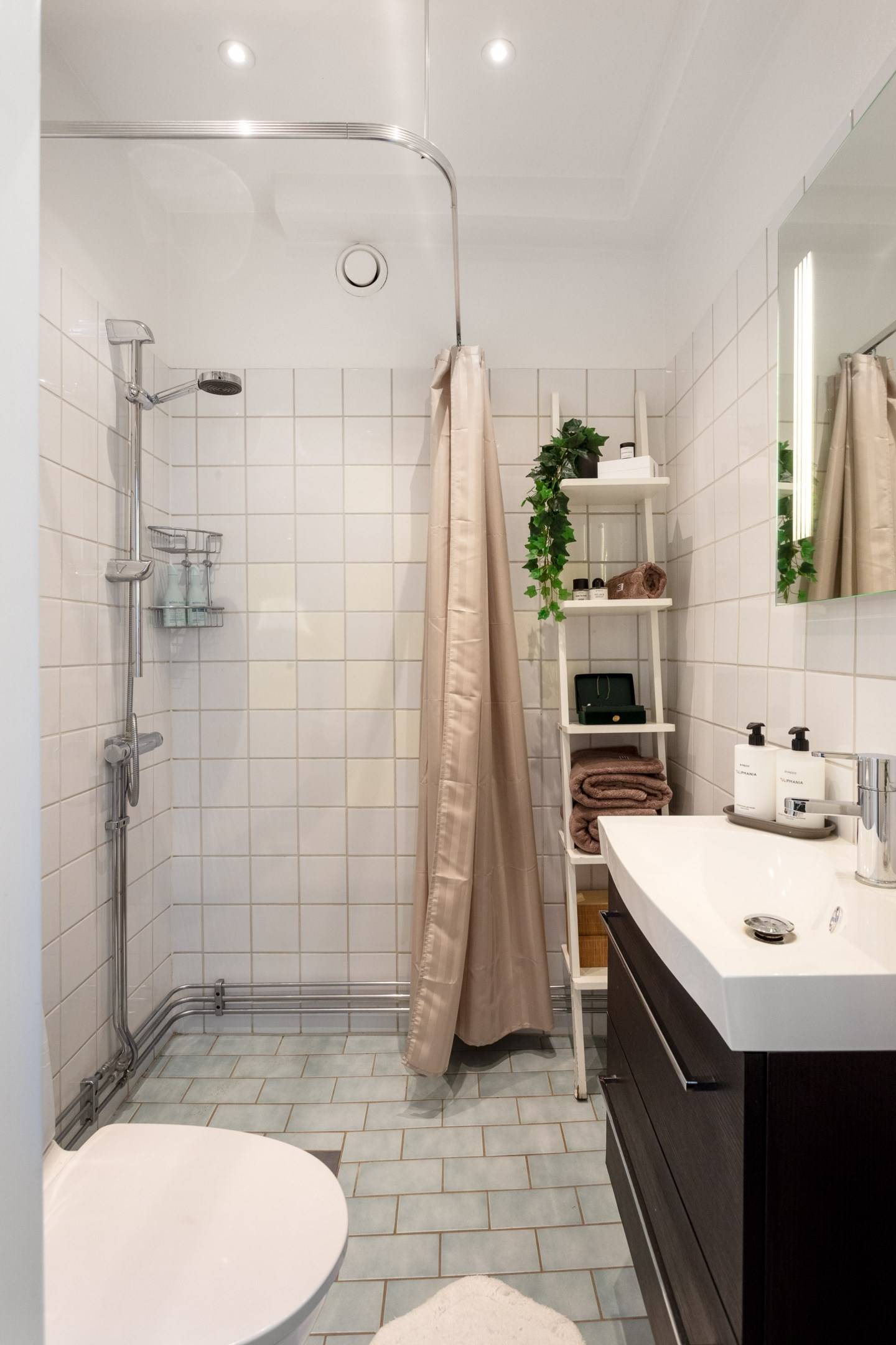 1.5 rum Lägenhet på Kammakargatan 18 Vasastan Norrmalm Stockholms kommun - bild 15