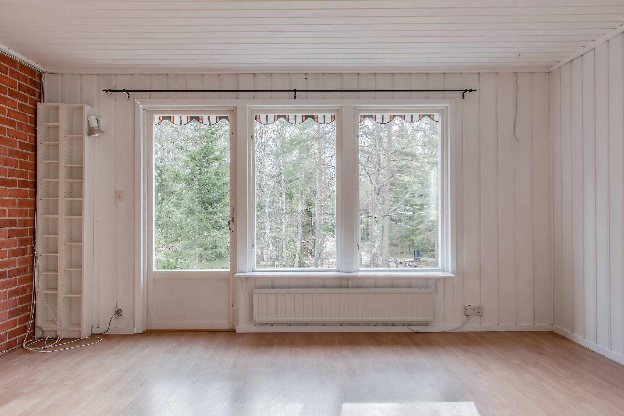 3 rum Vinterbonat fritidshus på Skärenvägen 10 Garns-Ekskogen Vallentuna kommun - bild 15
