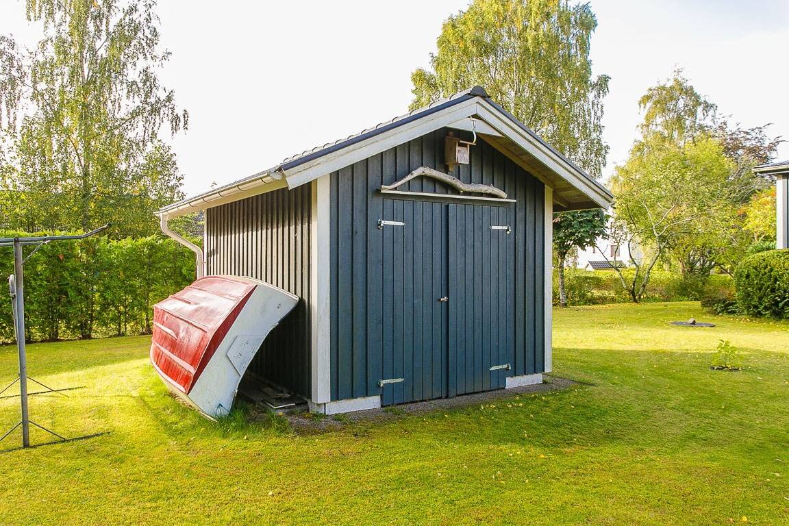 5 rum Villa på Kinneviksvägen 18 Tofta Lidköpings kommun - bild 12