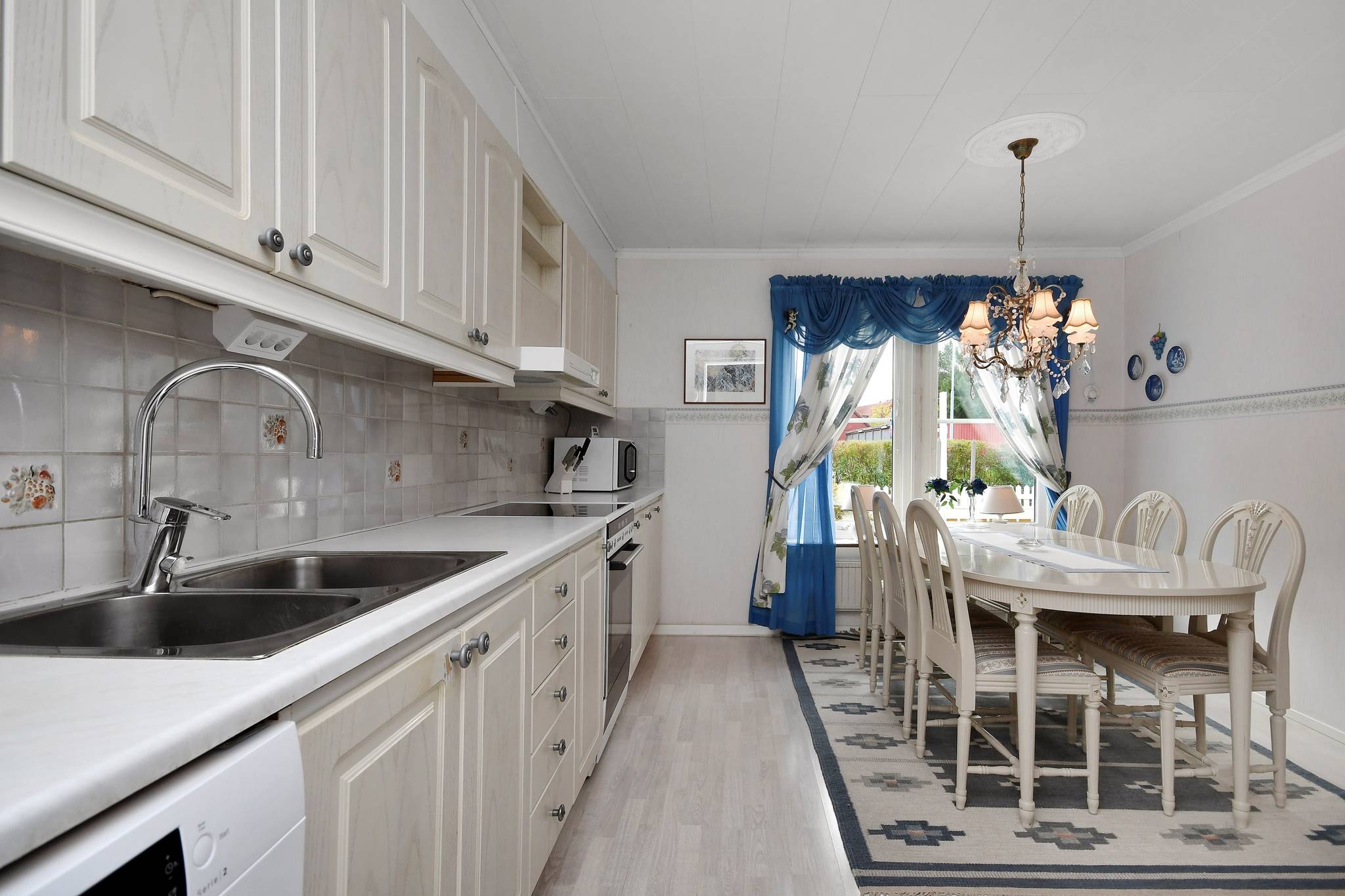 5 rum Villa på Pusshagen 2 Jordbro Haninge kommun - bild 4