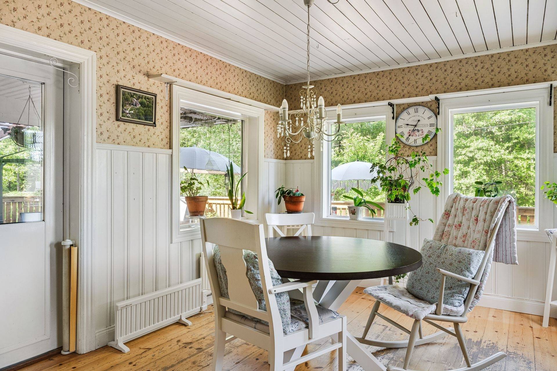 9 rum Villa på Segersängsvägen 25 Sorunda Nynäshamns kommun - bild 16