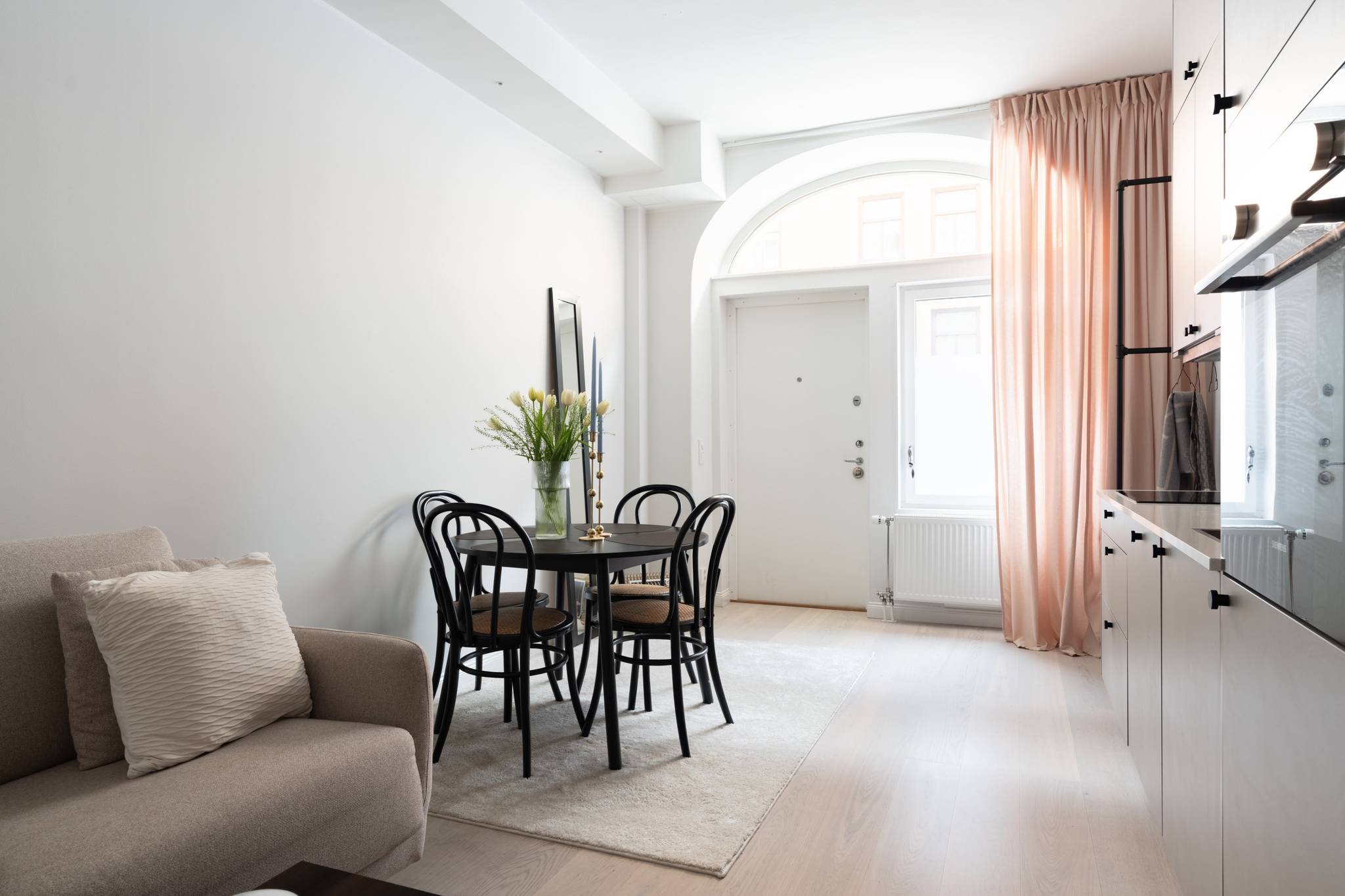 1 rum lägenhet på Tomtebogatan 42A Vasastan, Stockholms kommun - bild 1