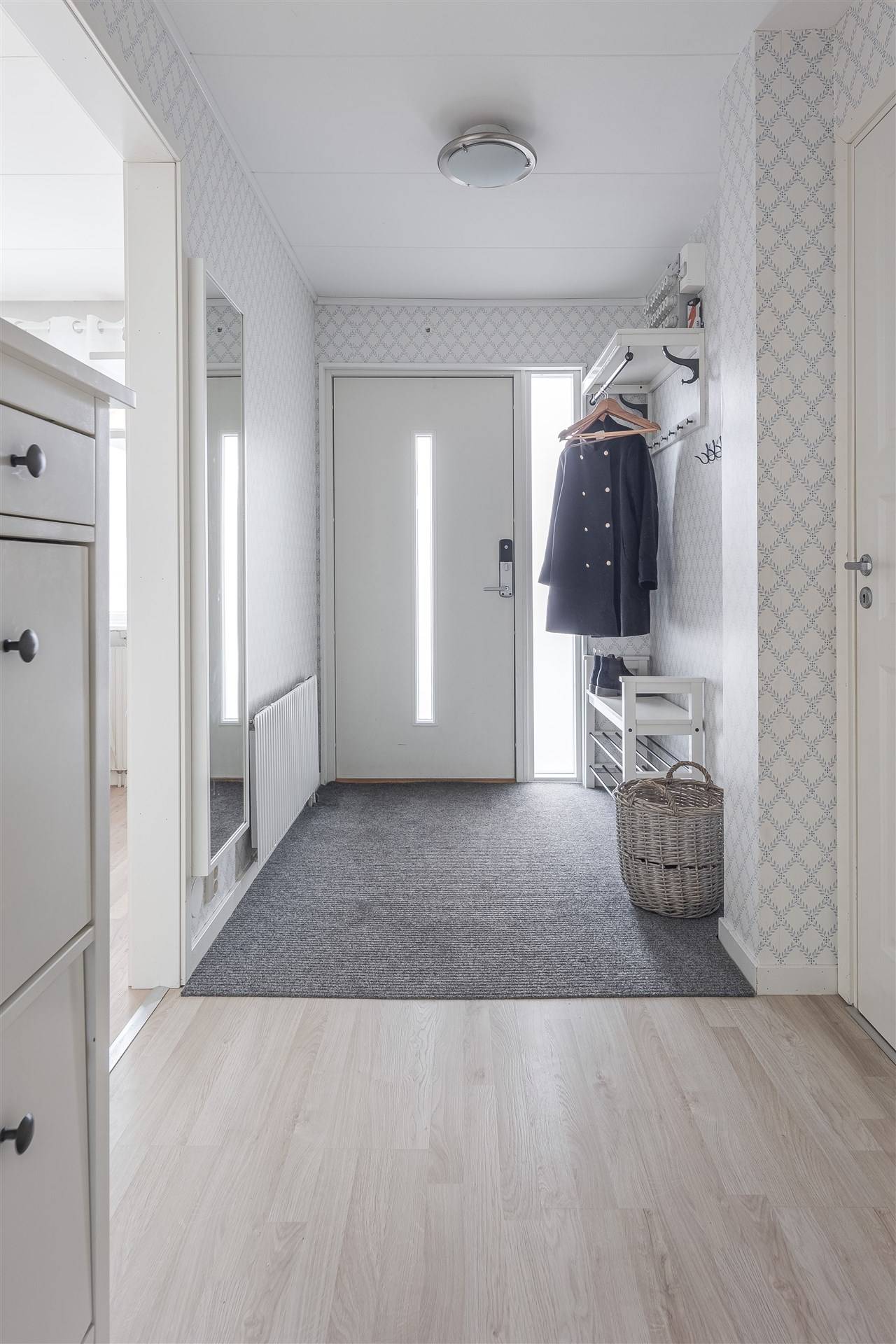 5 rum Radhus på Mandelblomsgatan 14 Vilhelmsberg Falköpings kommun - bild 3