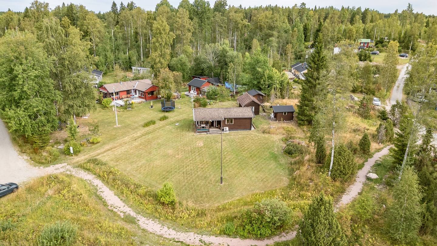 3 rum Vinterbonat fritidshus på Mårtsbo Sjövägen 21 Möklinta Sala kommun - bild 36