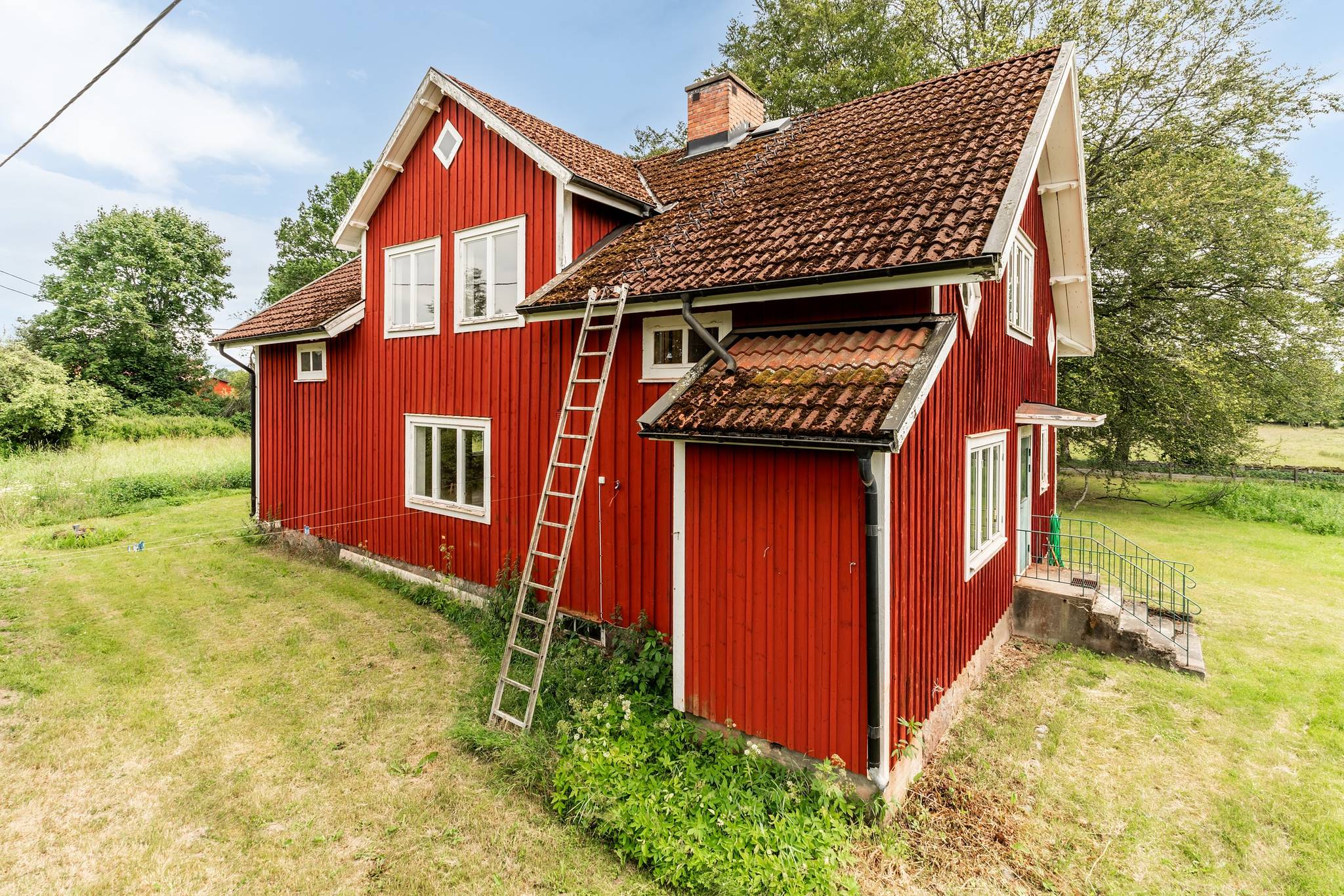 8 rum gård/skog på Lönshult 1 Vislanda, Alvesta kommun - bild 3