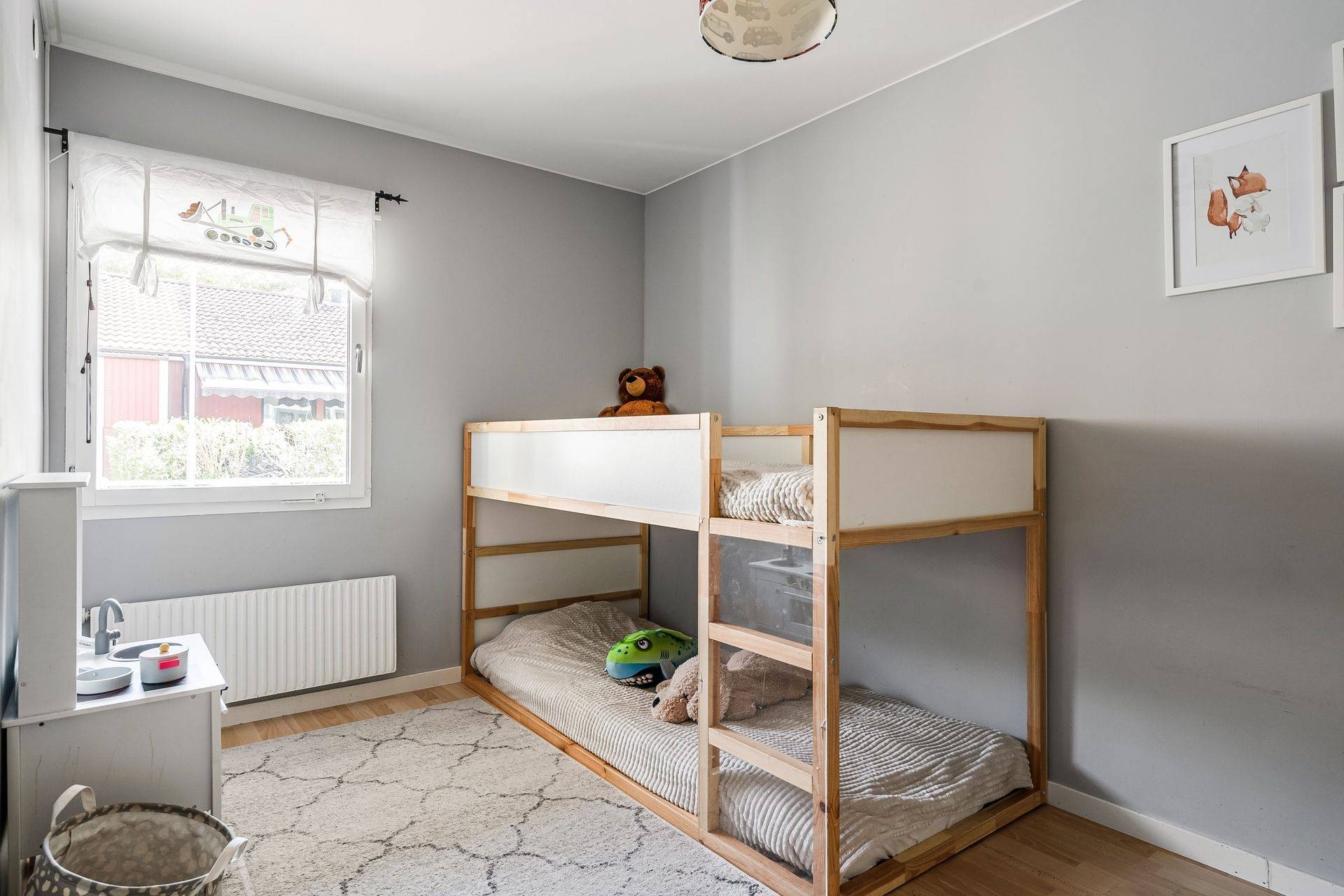 4 rum Radhus på Krusbärsvägen 67 Norra Peterslund Oxelösunds kommun - bild 7