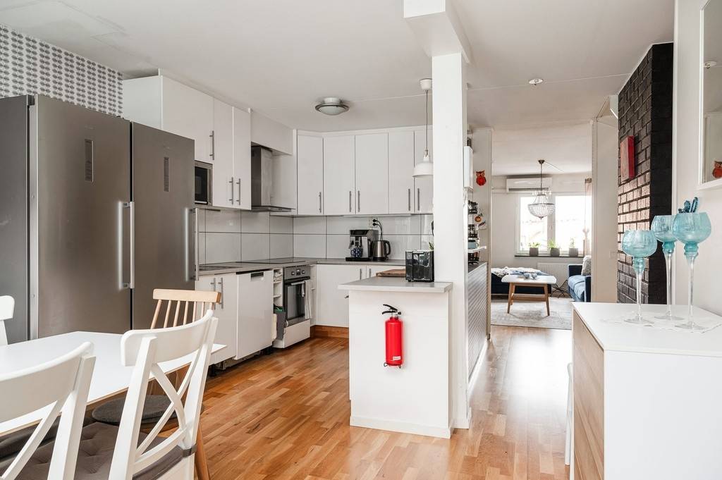 6 rum Radhus på Fridhemsgatan 44E Sundsvall - Skönsmon Sundsvalls kommun - bild 6