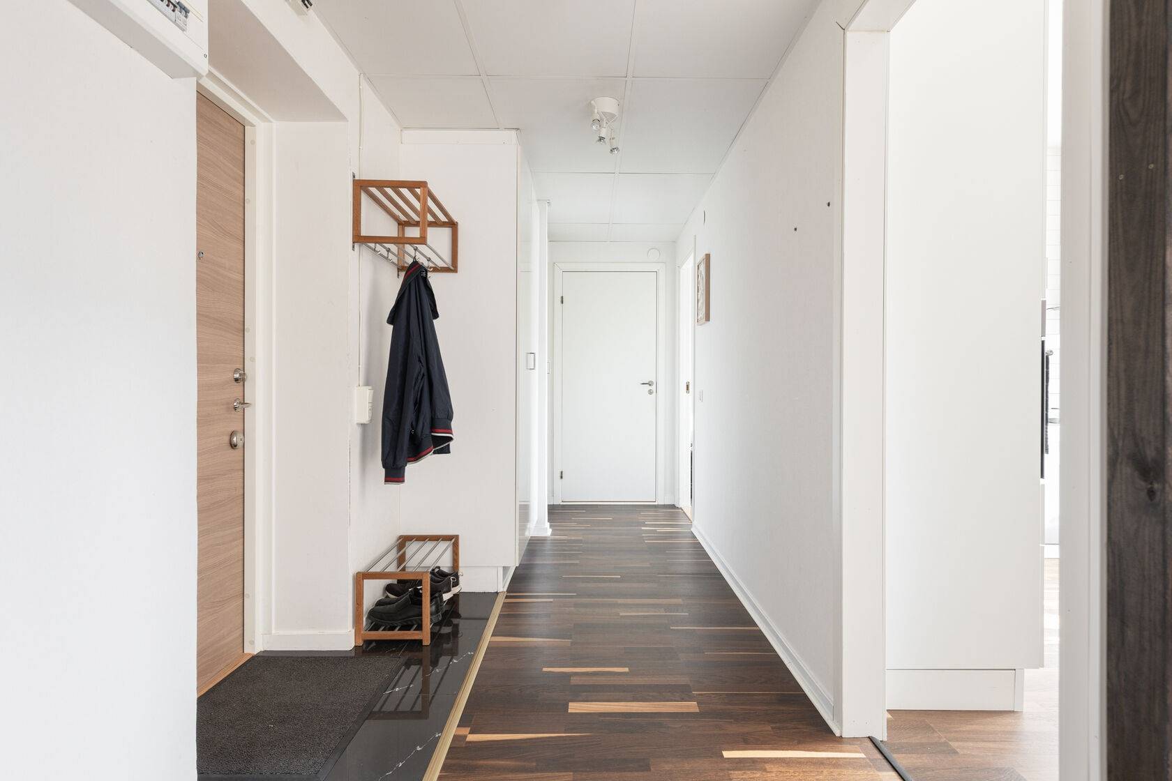 2 rum lägenhet på Ölandsgatan 8 lgh 1204 Trossö, Karlskrona kommun - bild 2