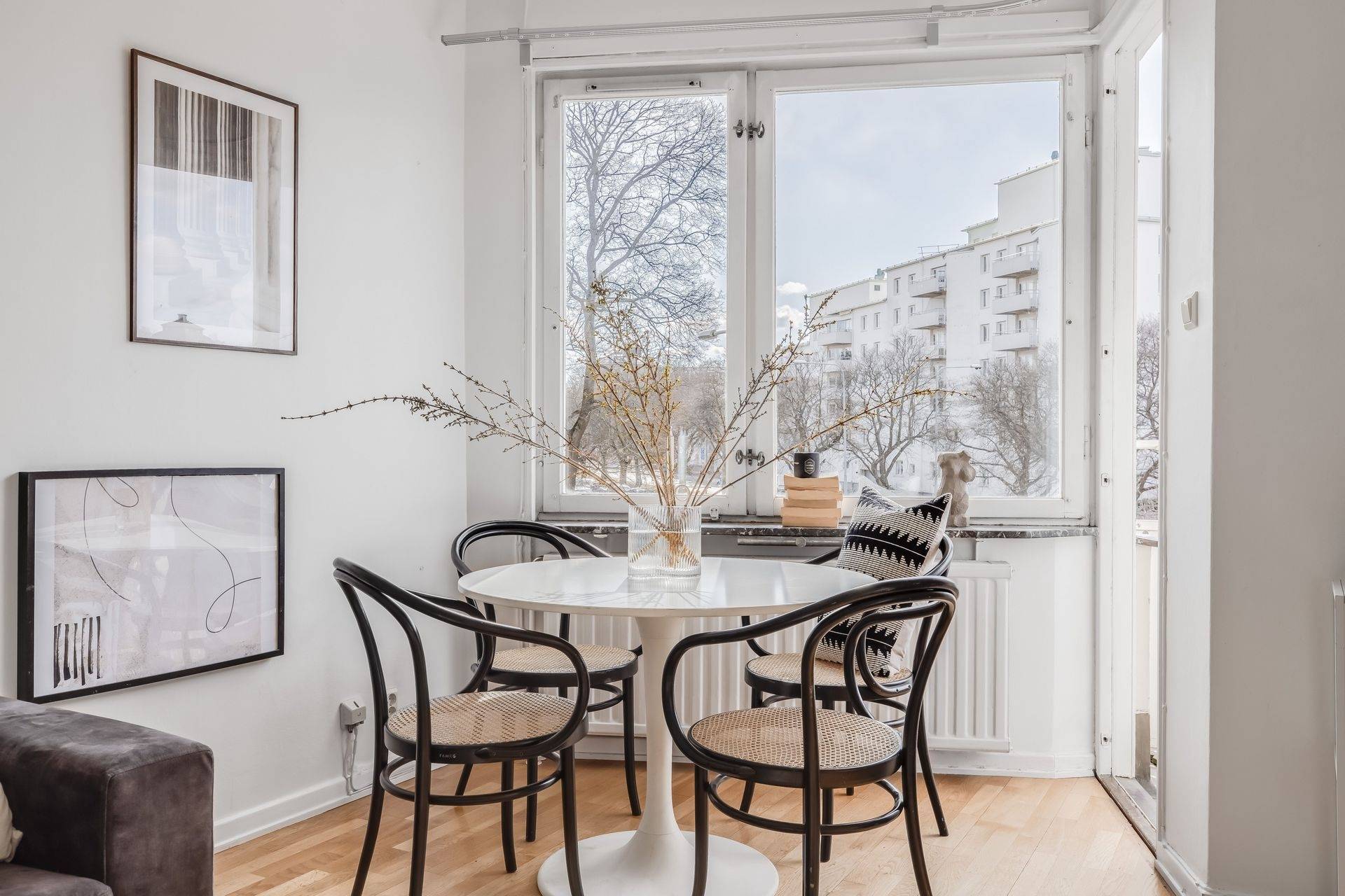 2 rum Lägenhet på Erik Dahlbergsgatan 52 Gärdet/Östermalm Stockholms kommun - bild 2