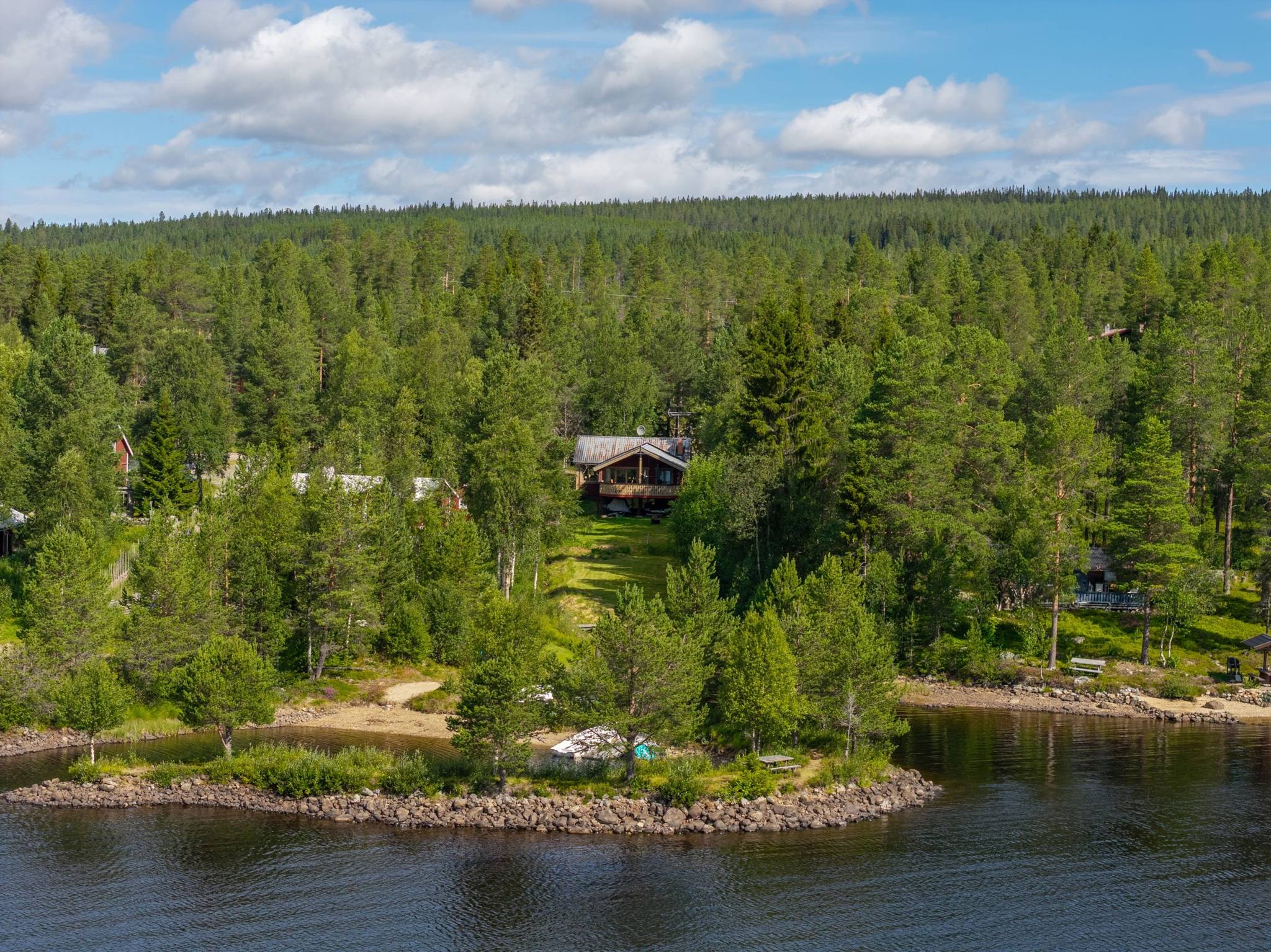 fritidshus på Lofsdalsvägen 89 Lofsdalen, Härjedalens kommun - bild 1