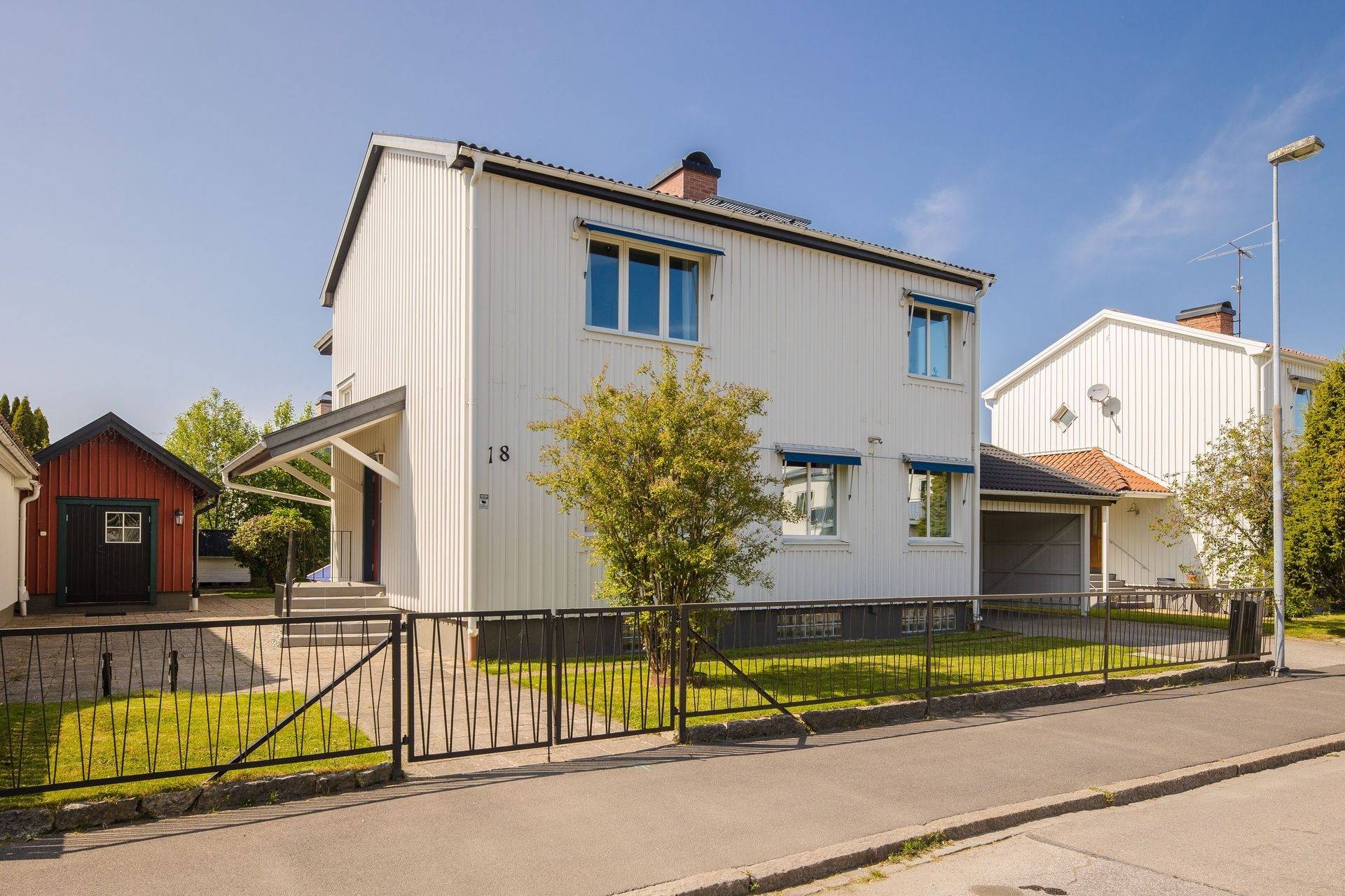 7 rum Villa på Linjevägen 18 Nya staden Lidköpings kommun - bild 2