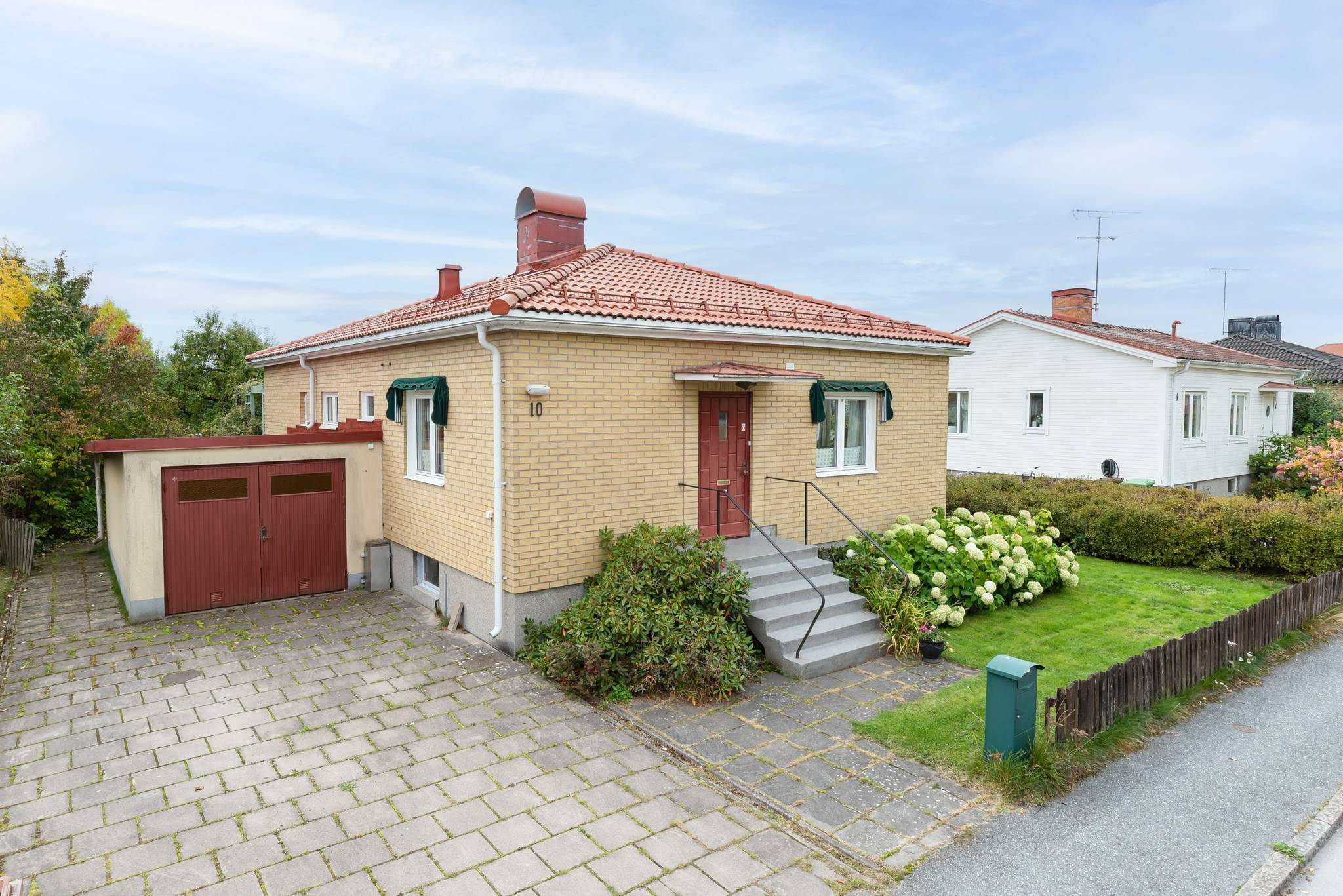 4 rum villa på Hemvärnsvägen 10 Sörby, Örebro kommun - bild 1