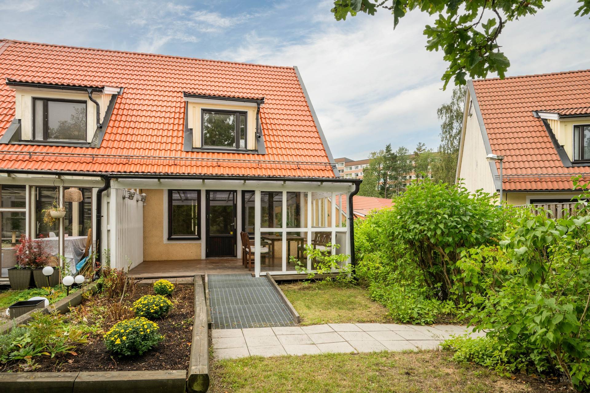 4 rum Radhus på Rapsodivägen 162 Drevviksstrand Huddinge kommun - bild 2