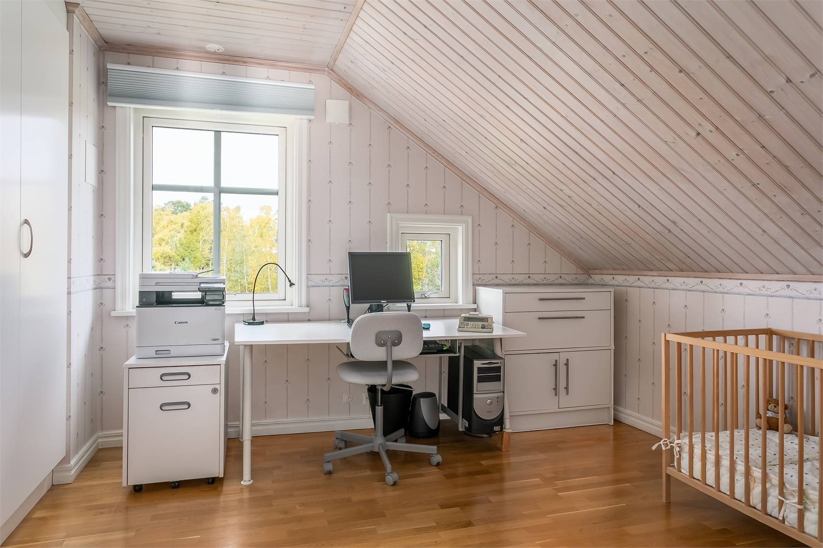 6 rum Gård/skog på Gröna gångens väg 6 Bro Upplands-Bro kommun - bild 24