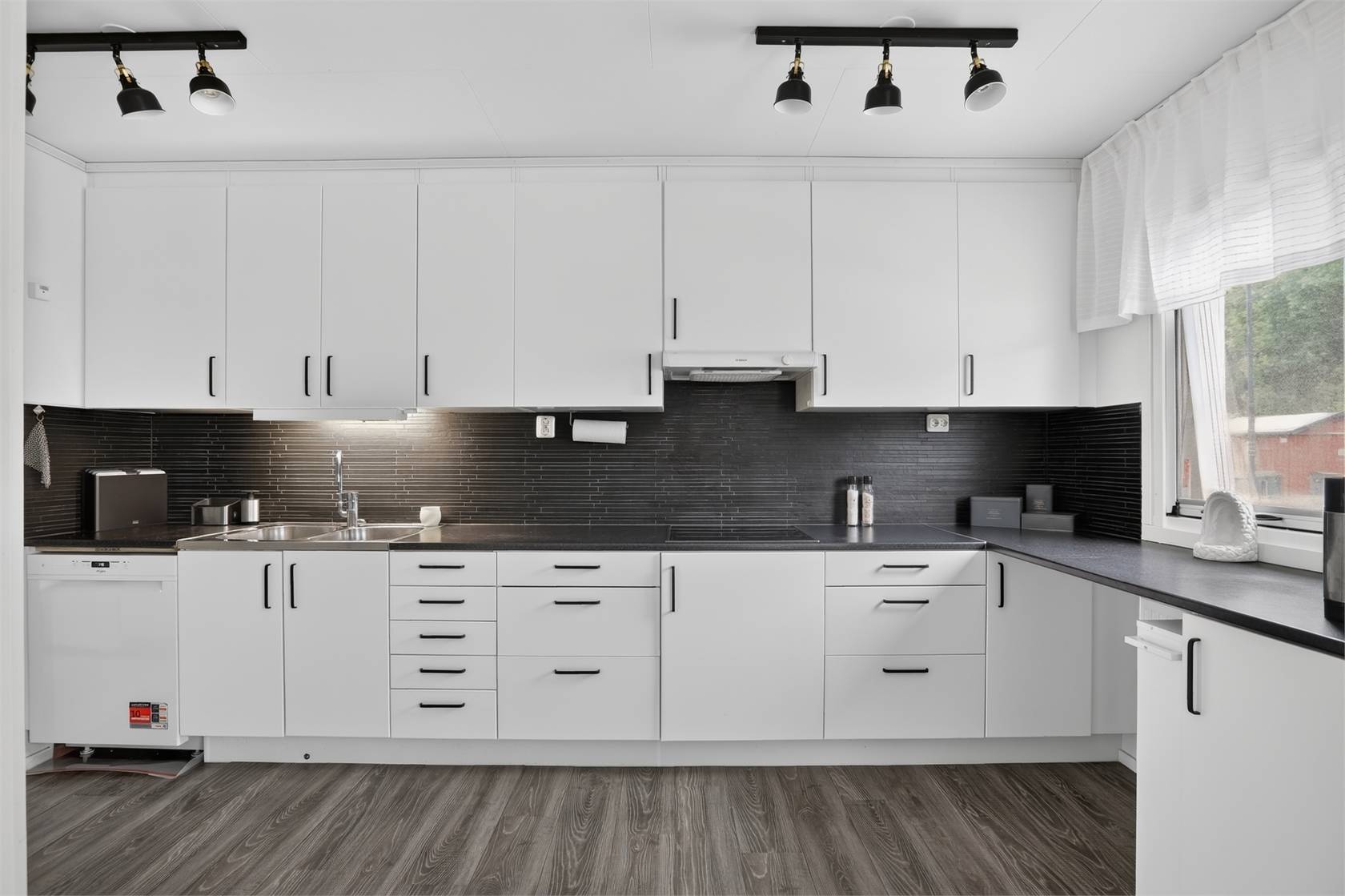 5 rum Villa på Trollinggatan 16 Glasberga Sjöstad Södertälje kommun - bild 25