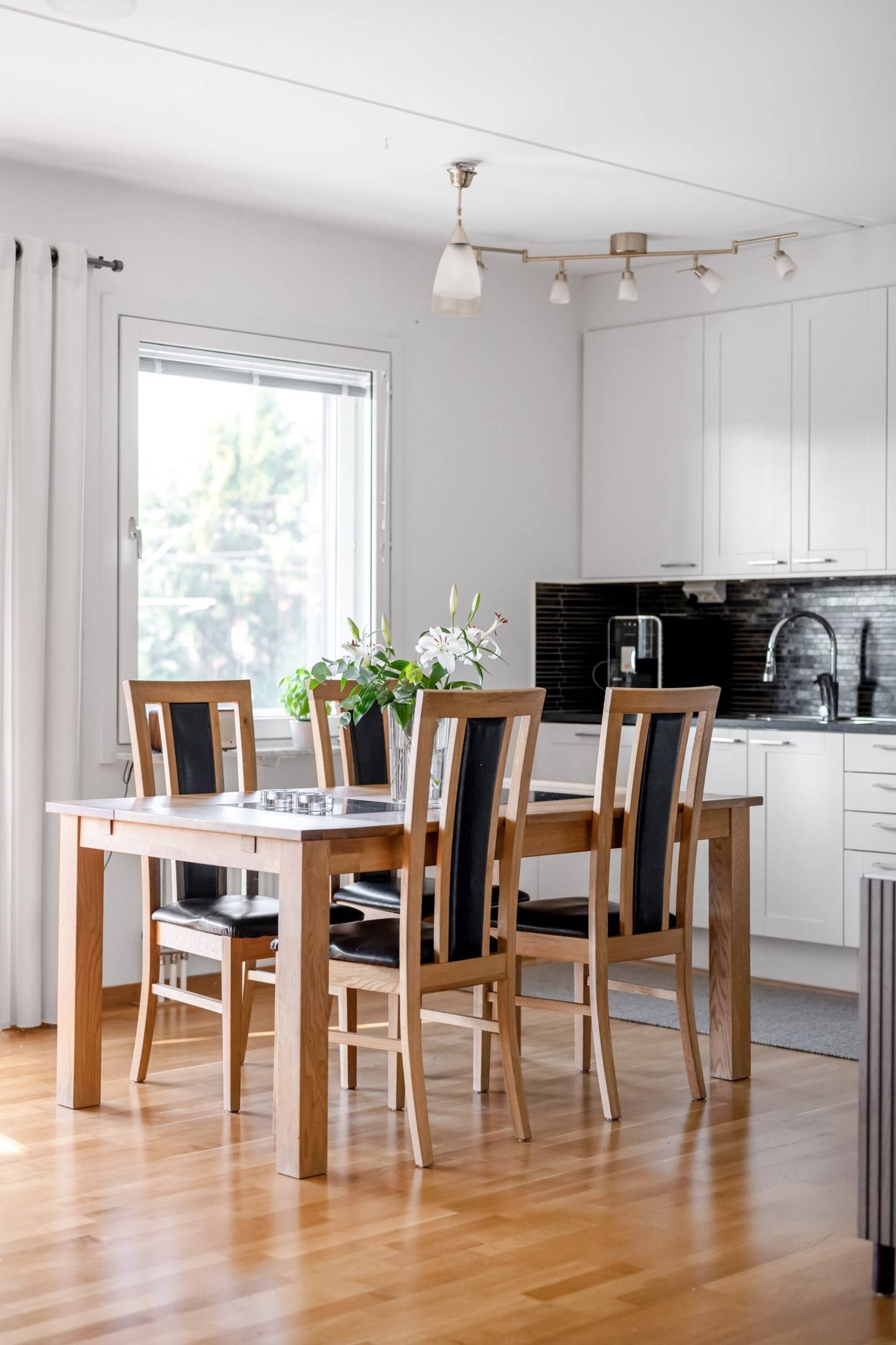 3 rum Lägenhet på Portalgatan 84 Kapellgärdet Uppsala kommun - bild 7