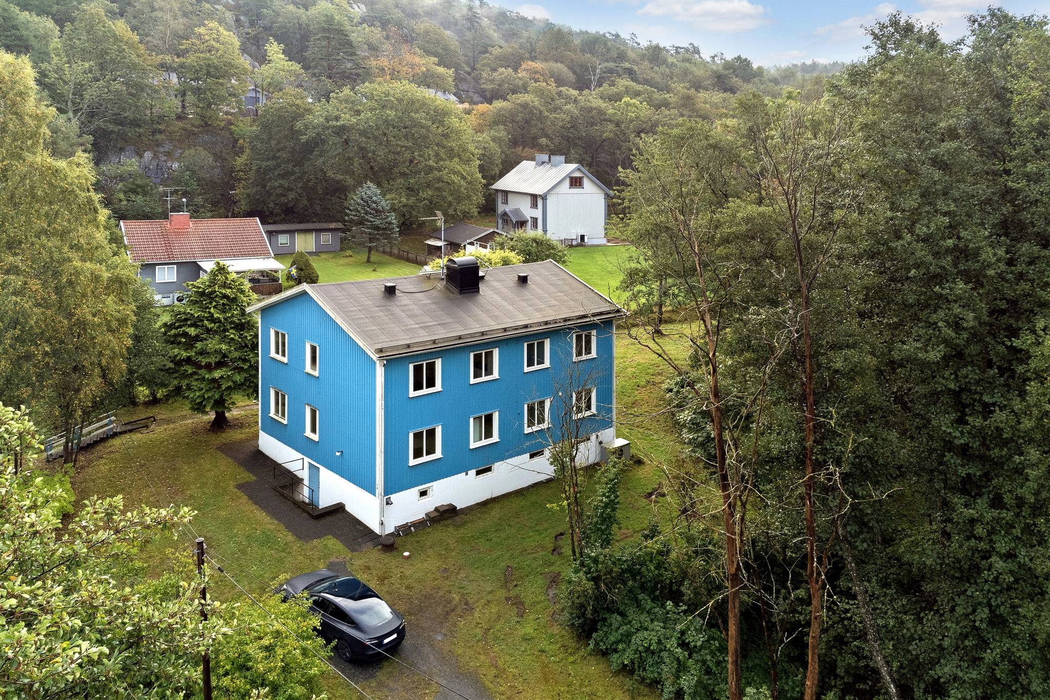 8 rum Villa på Lindåkravägen 1 Angered Agnesberg Göteborgs kommun - bild 2
