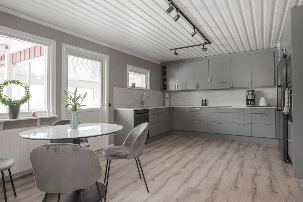 5 rum Villa på Bergsvägen 3 Brogårdsområdet Tidaholms kommun - bild 11