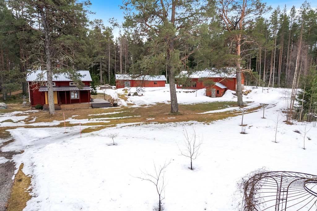 5 rum Gård med jordbruk på Trundövägen 723 Trundön Piteå kommun - bild 17