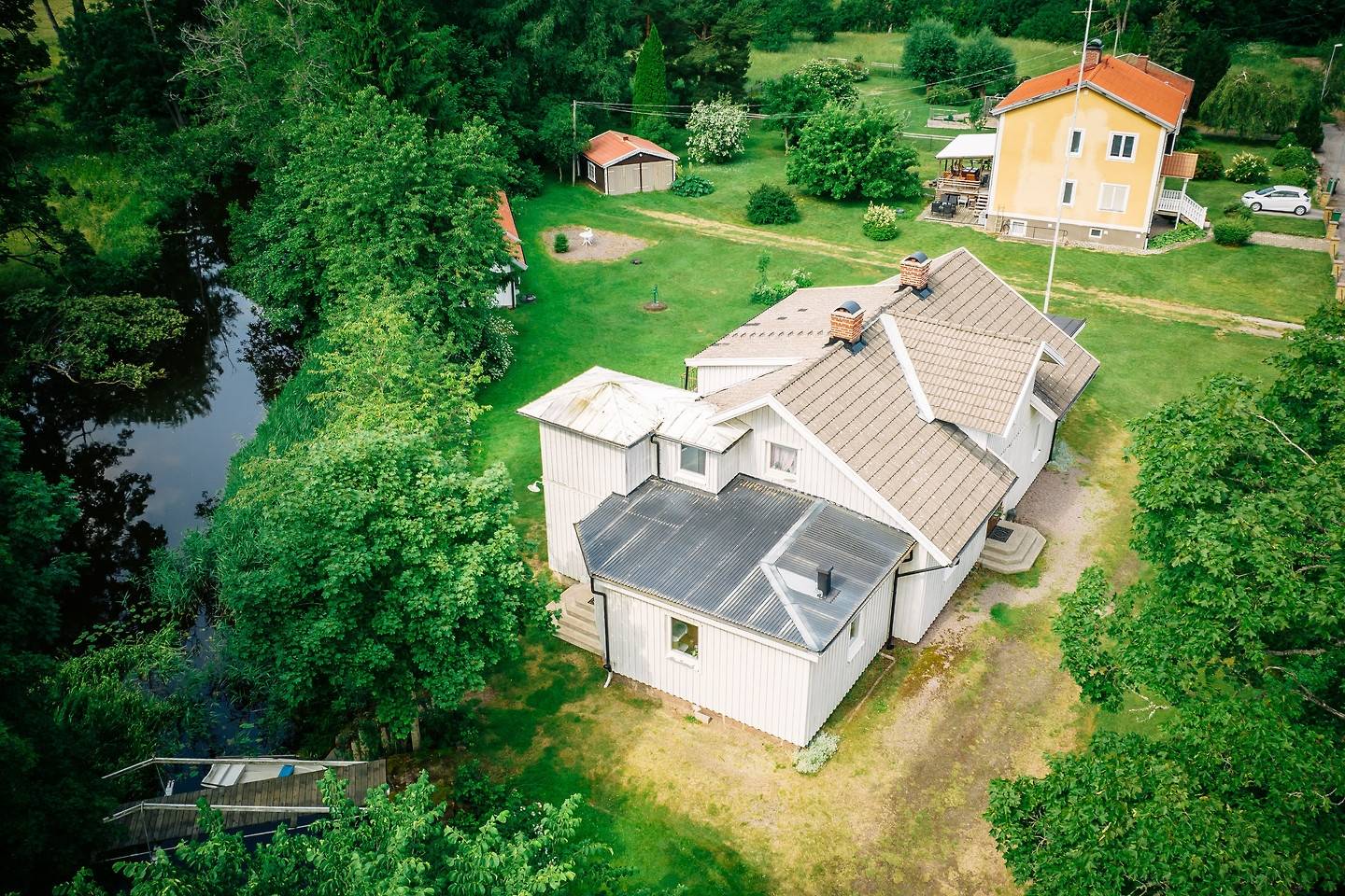 9 rum Villa på Strandvägen 6 "Strandhyddan" Moholm Töreboda kommun - bild 7