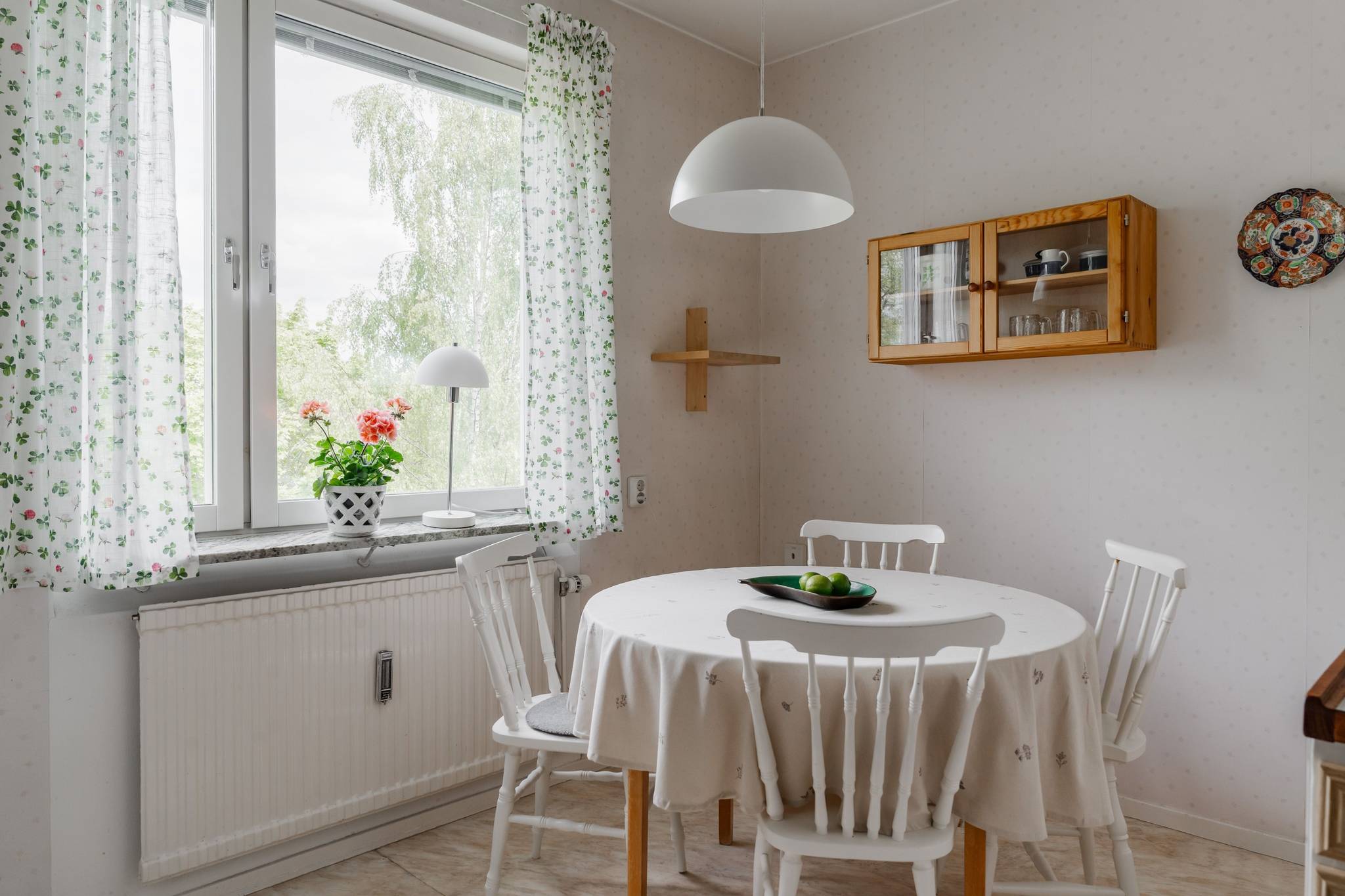 3 rum lägenhet på Majorsallén 42B Gamla Staden, Lidköpings kommun - bild 5