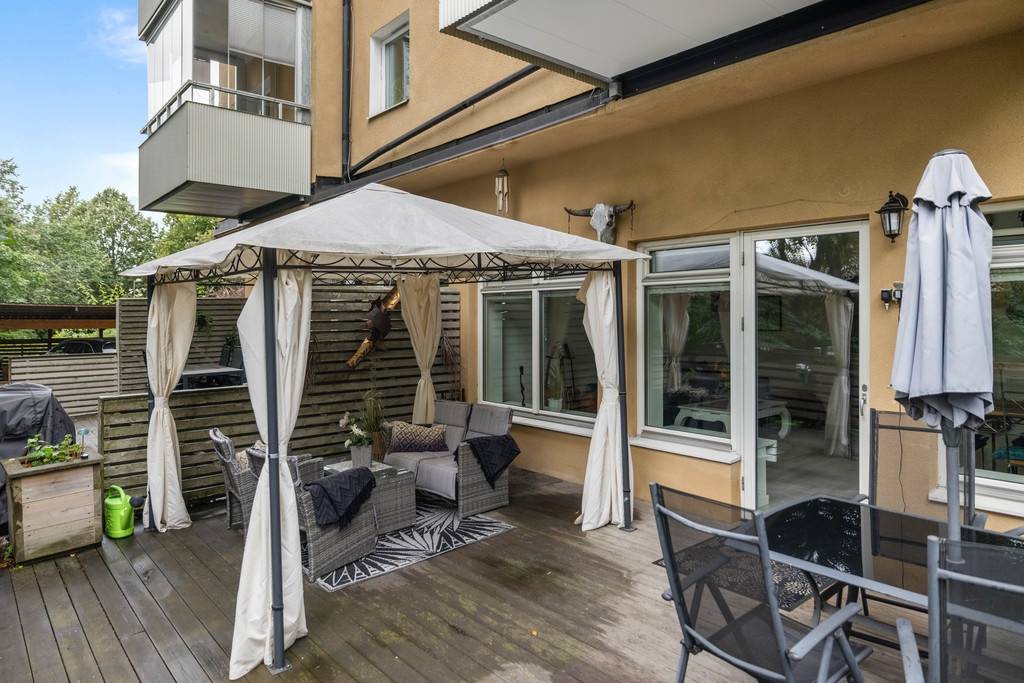 3 rum Lägenhet på Gimmerstavägen 6 Örby slott - Älvsjö Stockholms kommun - bild 12