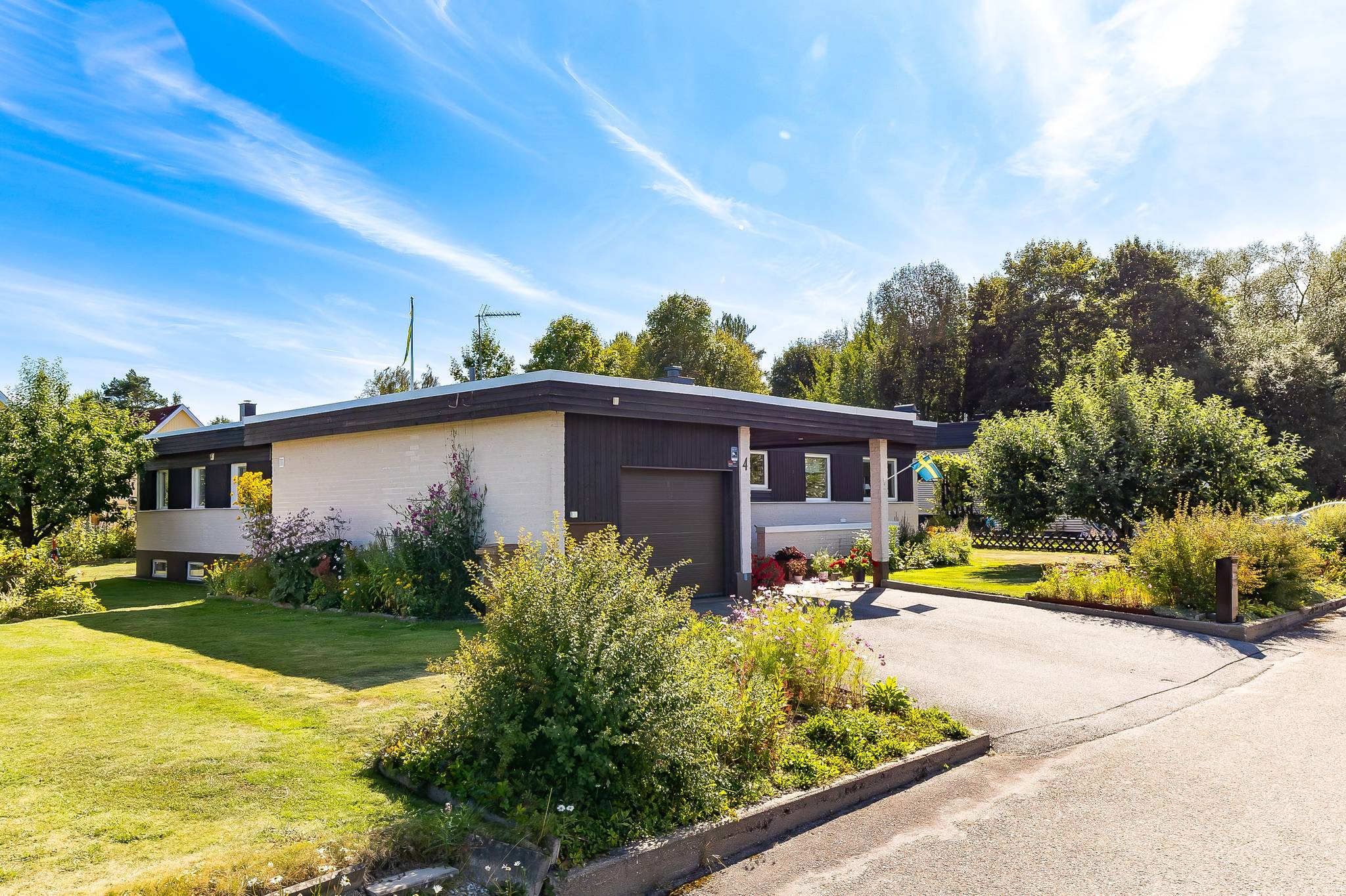 5 rum villa på Solgårdsvägen 4 Bettorp, Örebro kommun - bild 1
