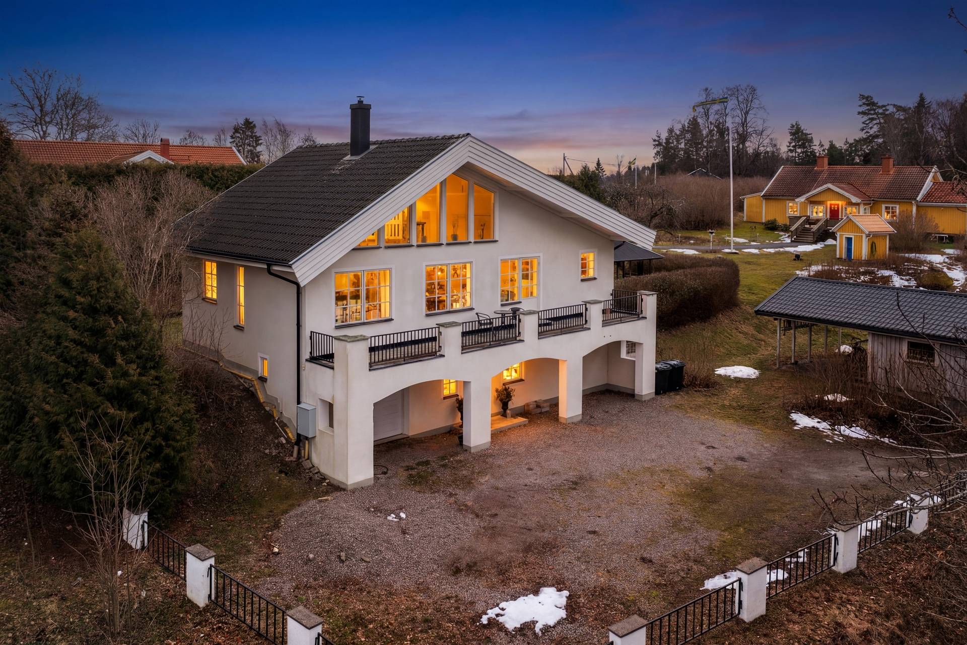 6 rum villa på Byvägen 4A Bålsta, Håbo kommun - bild 1